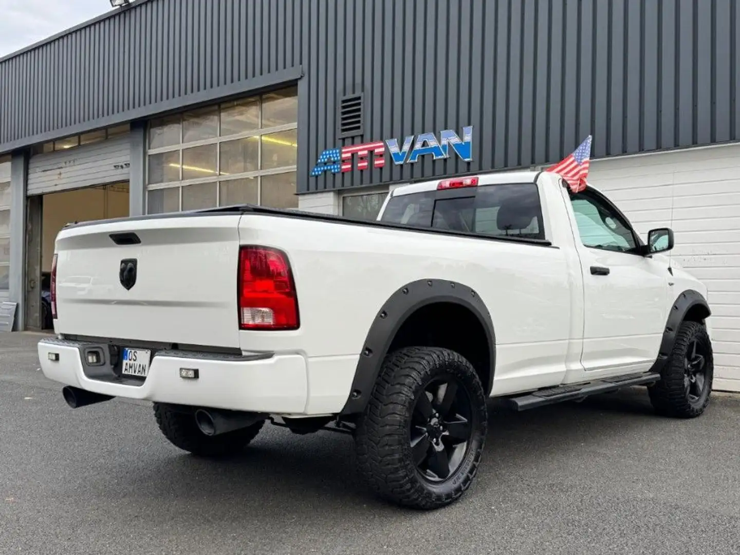 Dodge RAM 5.7 V8 HEMI Single Cab Long Bed LPG Weiß - 2
