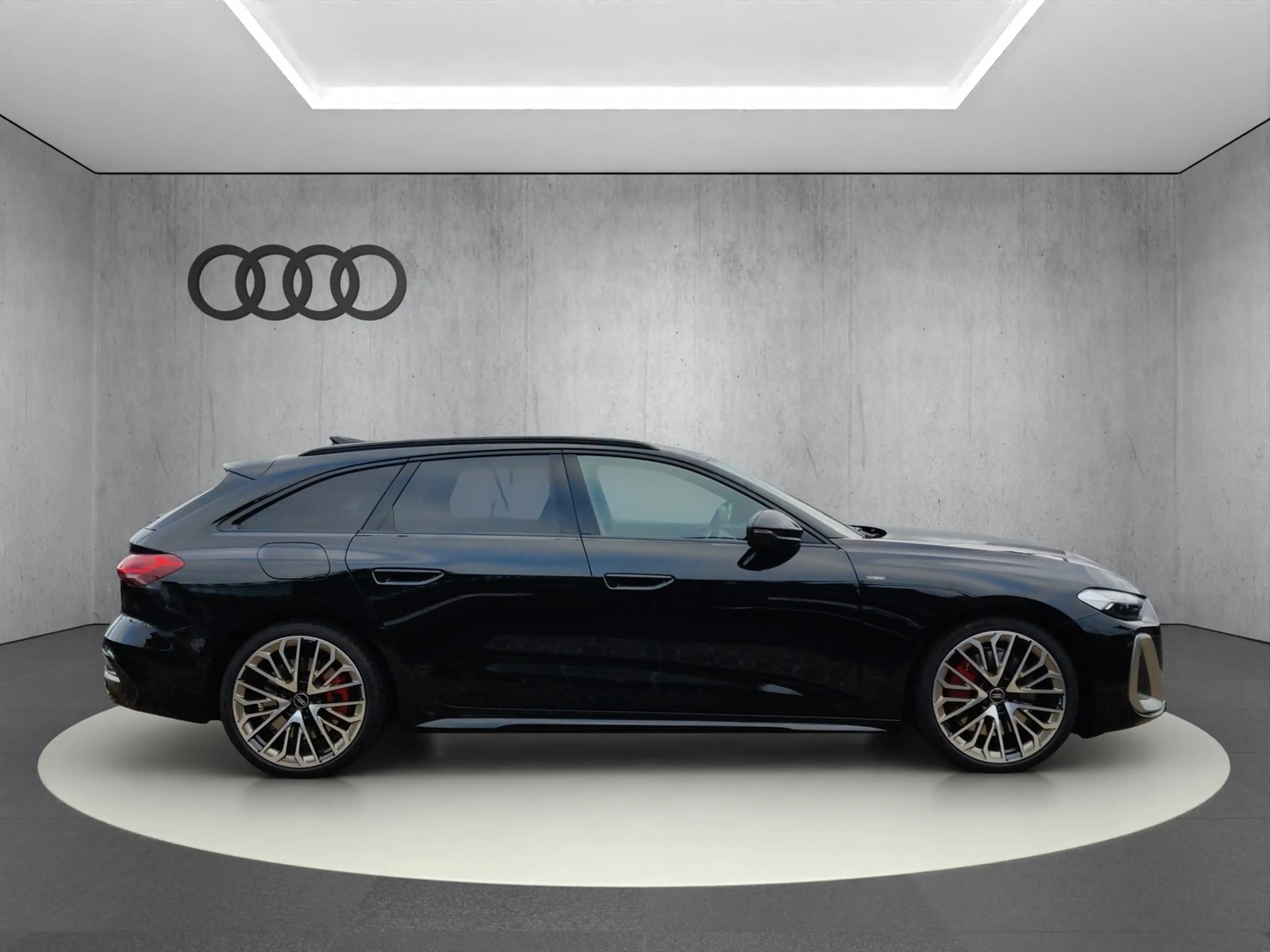 Audi A5 Avant e-hybrid edition one TFSI quattro S tronic — photo 4