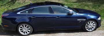 XJ 3,0 S/C  LWB AWD Portfolio