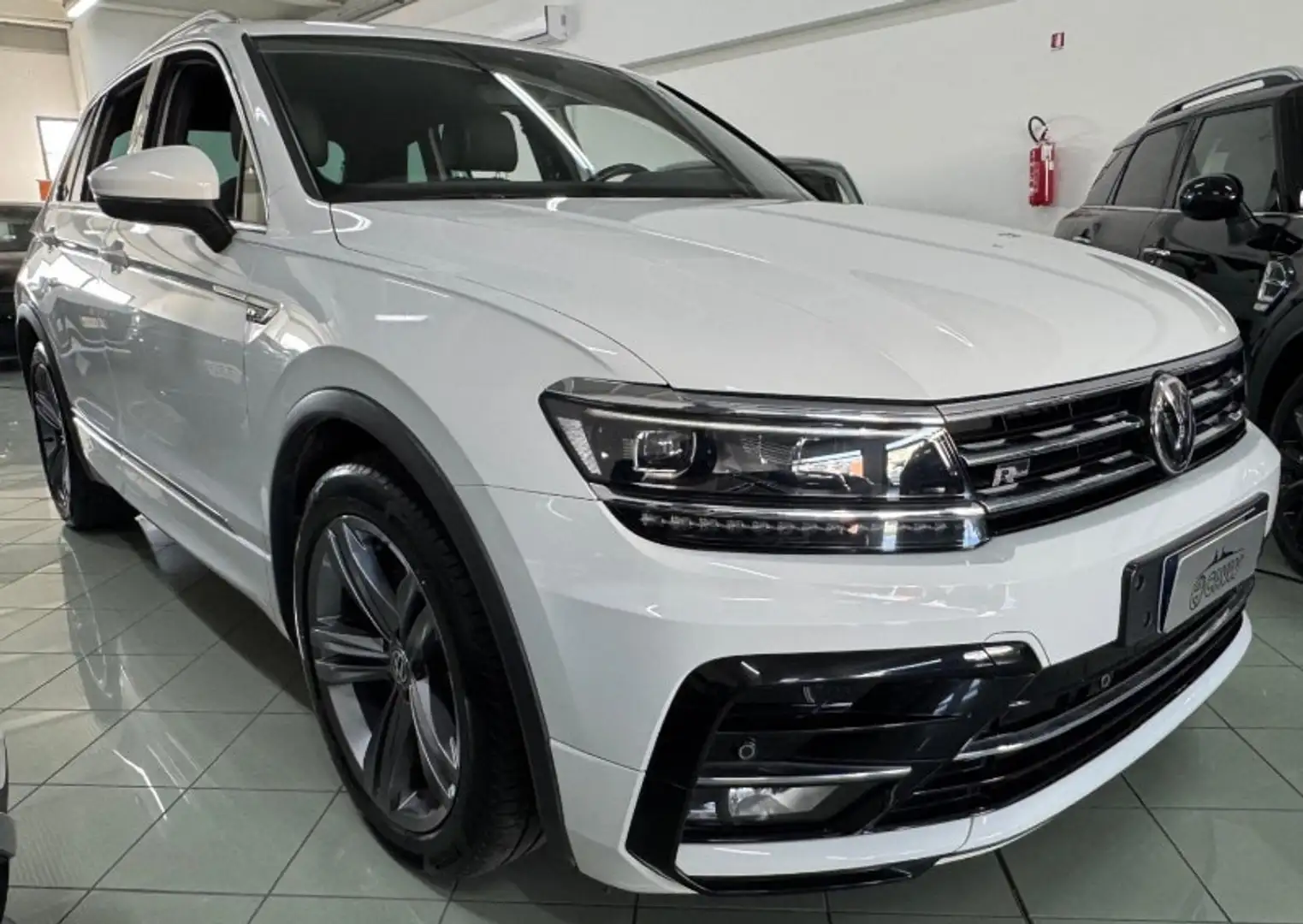Volkswagen Tiguan Tiguan 2.0 TDI 190 CV SCR DSG 4MOTION Advanced BMT Bianco - 1