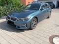 BMW 330 3er Touring 330i Touring xDrive Aut. Luxury Line Blau - thumbnail 2