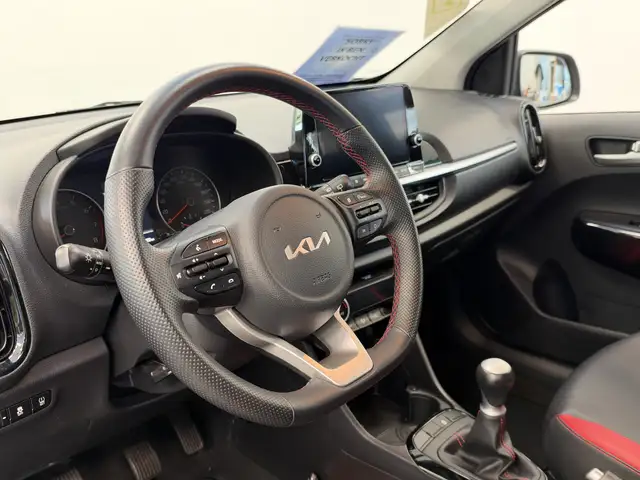 Kia Picanto view 7