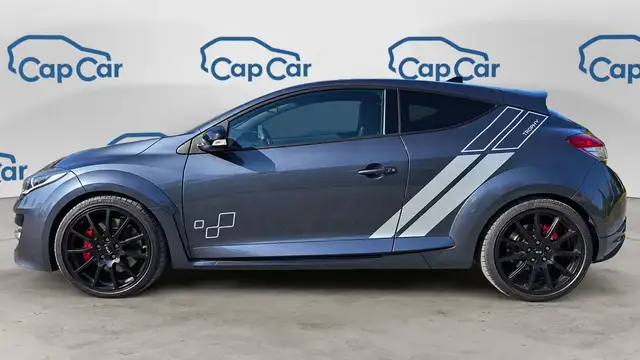 Renault Megane view 2