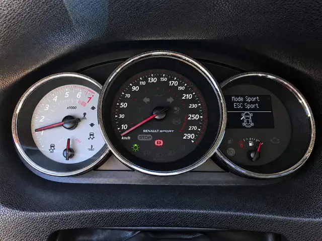 Renault Megane view 12