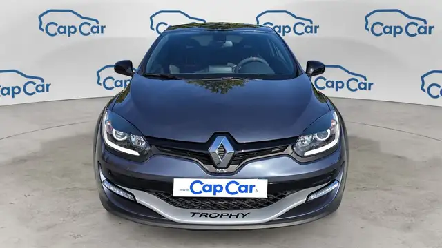 Renault Megane view 5