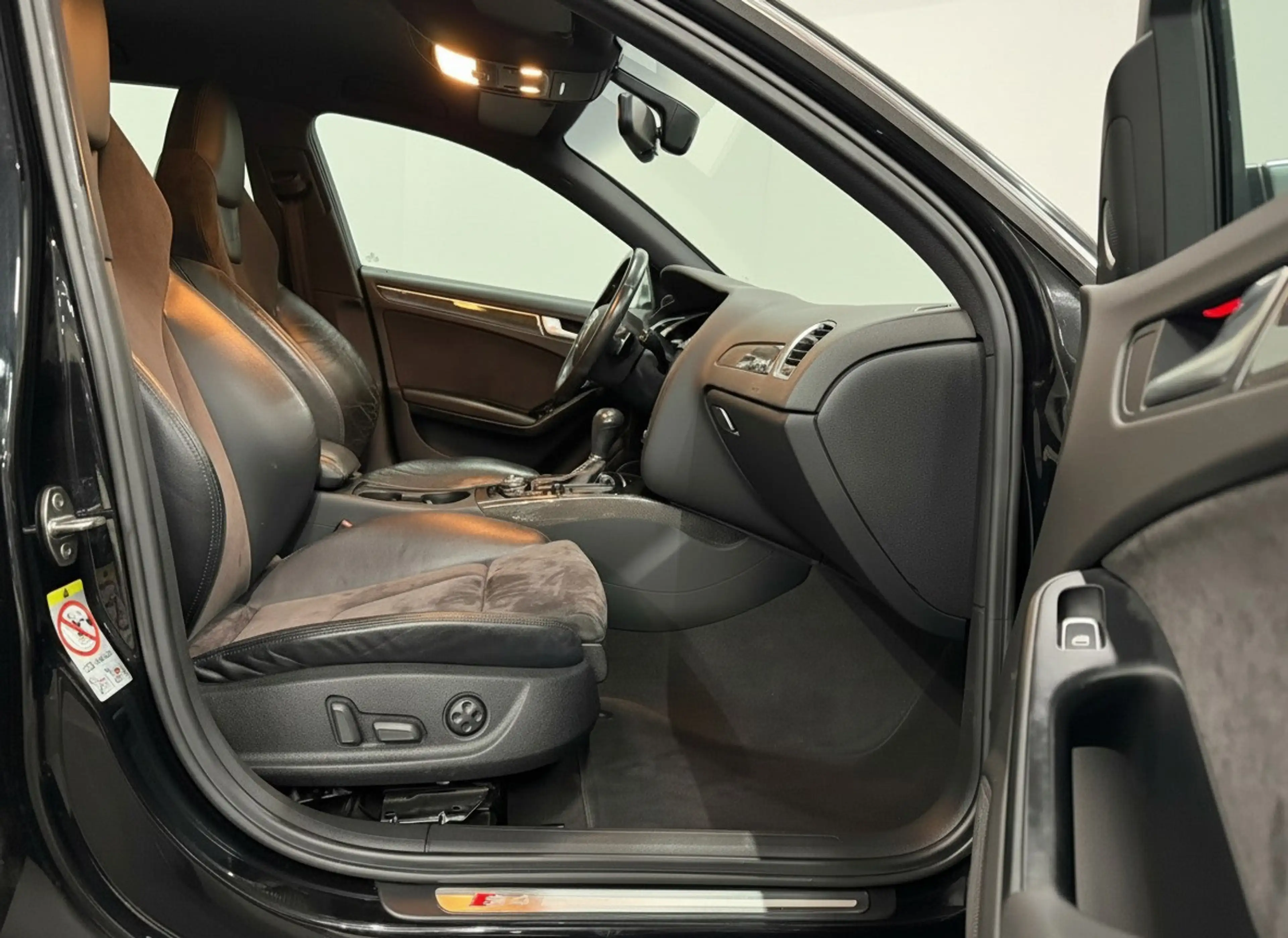Audi S4 3.0 TFSI Quattro - 333PK - BANG & OLUFSEN - Stoelv — photo 9