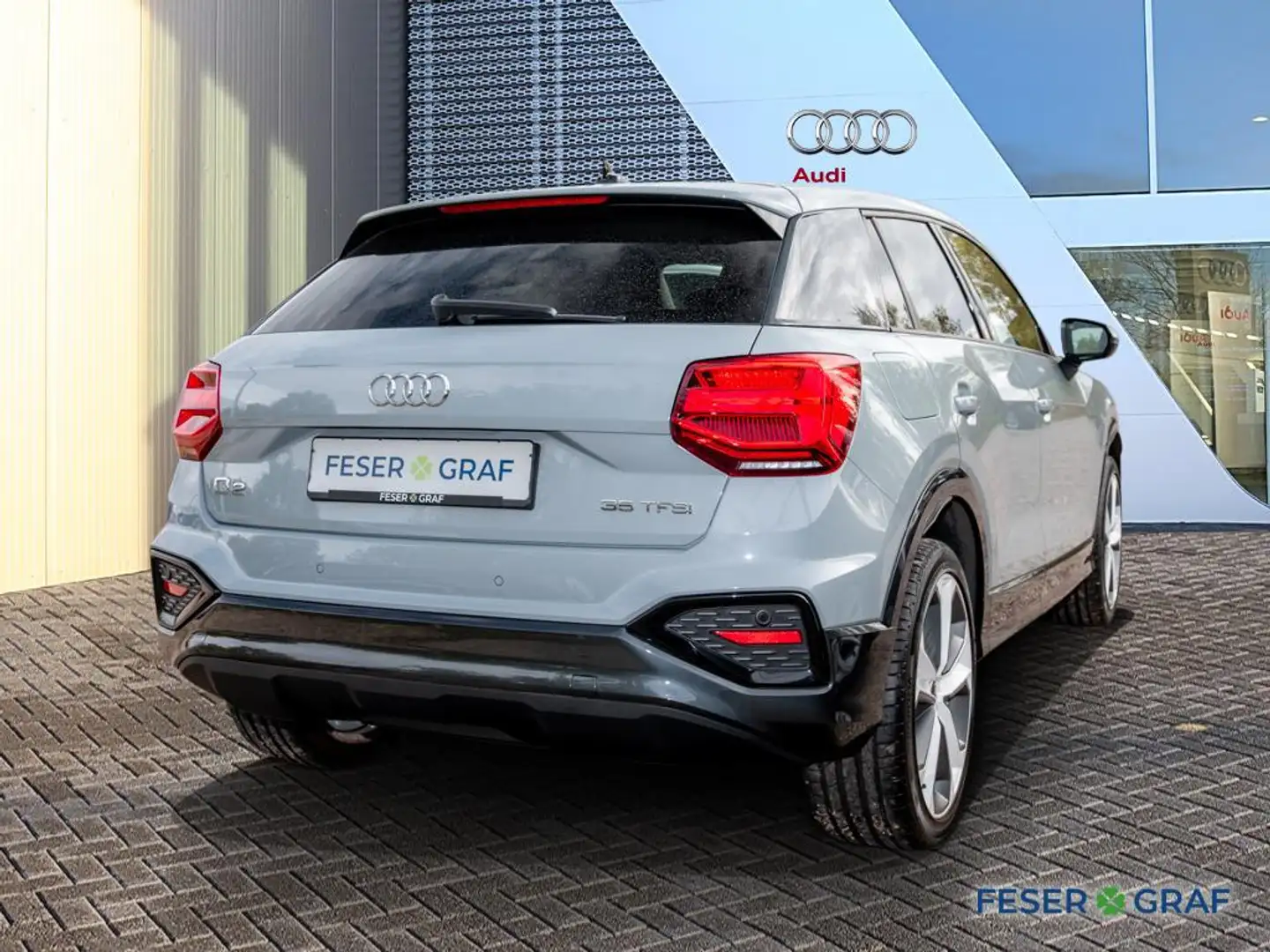 Audi Q2 35 TFSI S tronic /Matrix/Navi+/19" Grigio - 2