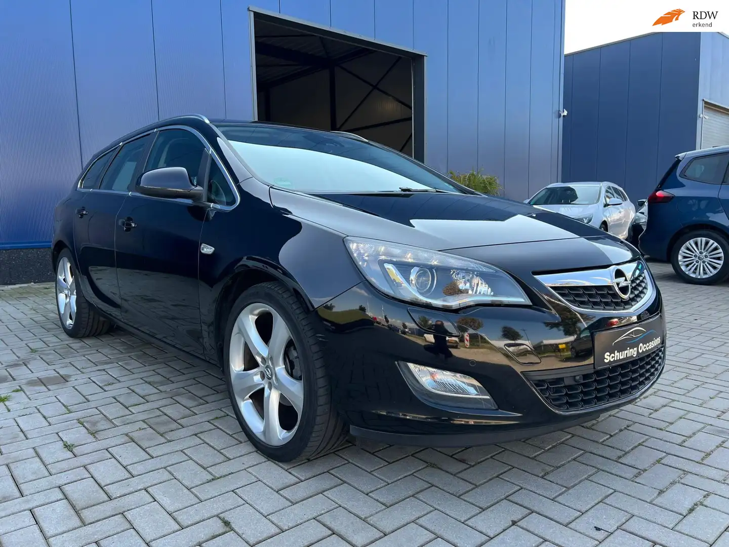 Opel Astra Sports Tourer 1.4 Turbo Cosmo / NAVI / CLIMATE / C Schwarz - 1