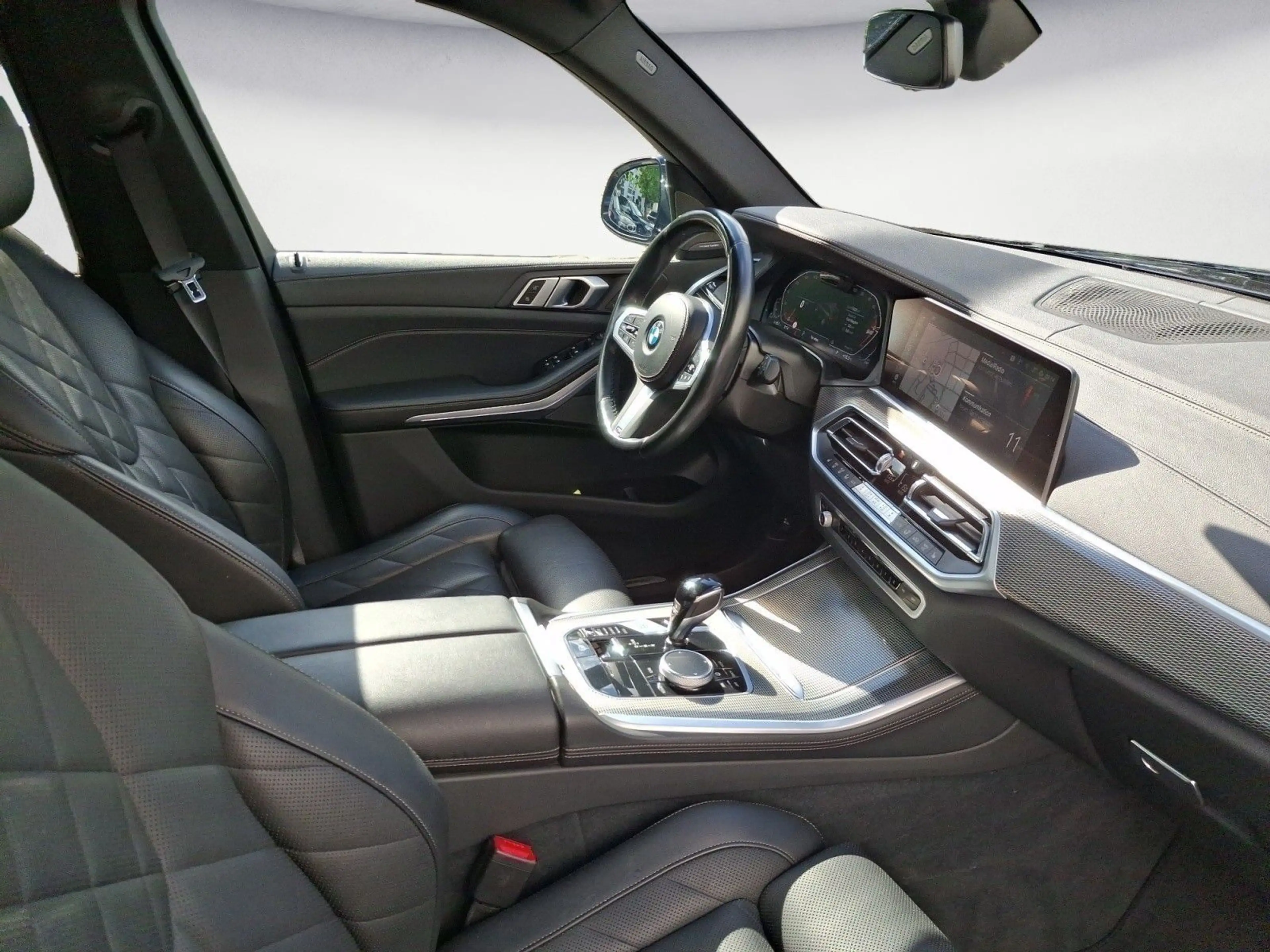 BMW X5 xDrive40d M Sportpaket Sport Aut. Panorama Gl — photo 11