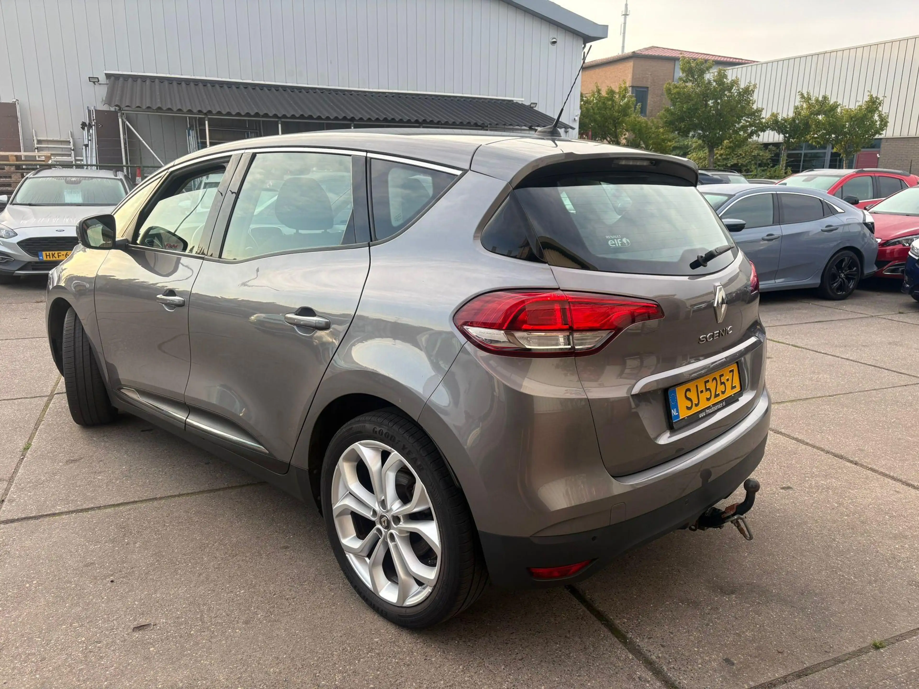 Renault Scenic 1.3 TCe Zen Clima, cruise, pdc, trekhaak — photo 5