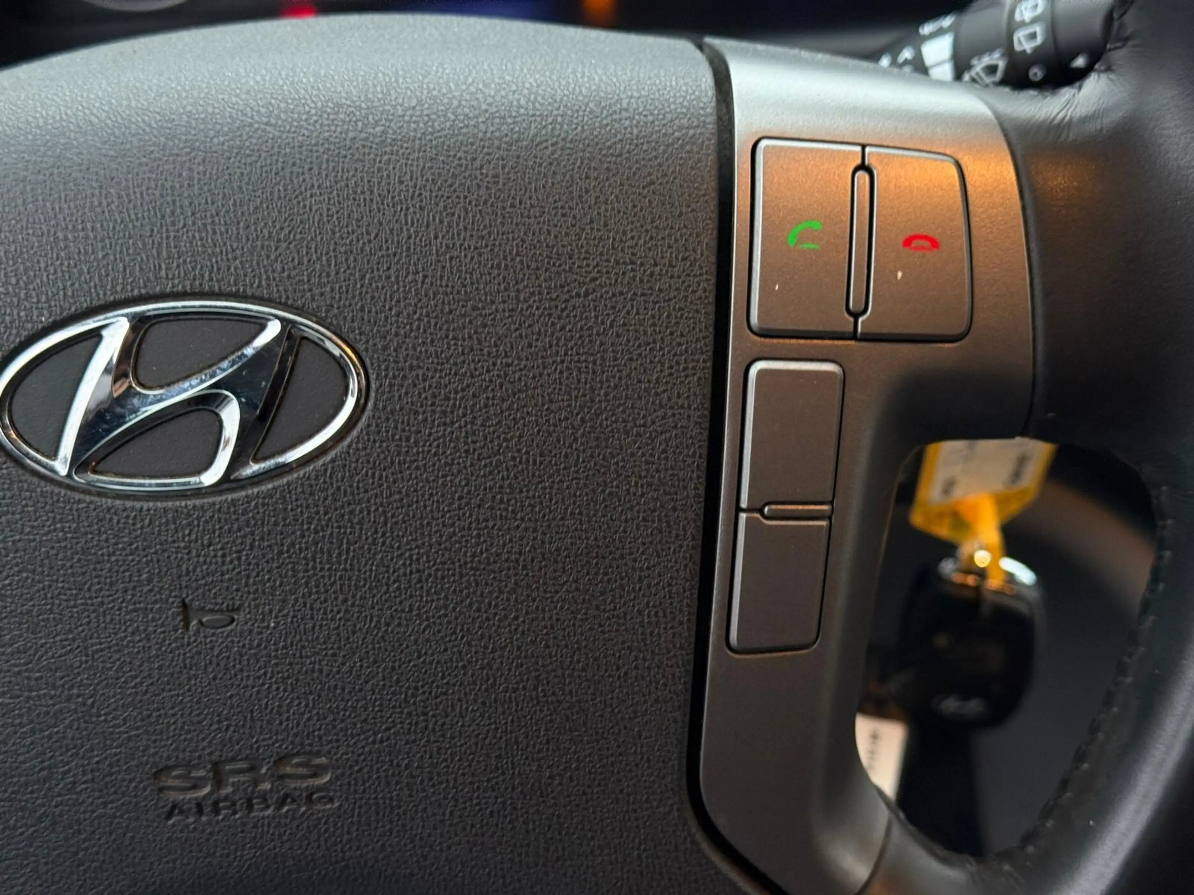 Hyundai H-1 8 Zits Airco Navigatie CruiseC ParkeerS * — photo 15