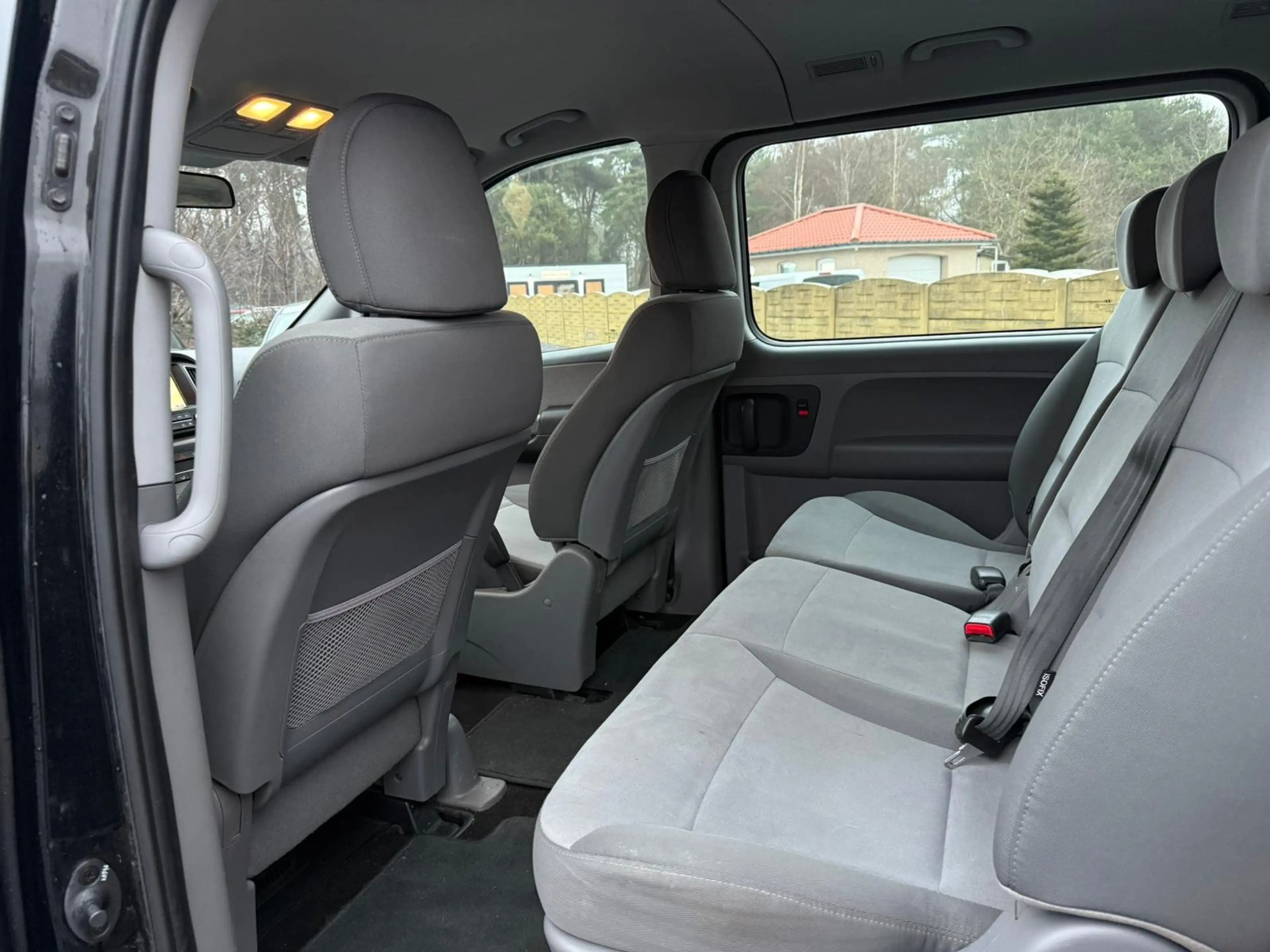 Hyundai H-1 8 Zits Airco Navigatie CruiseC ParkeerS * — photo 12