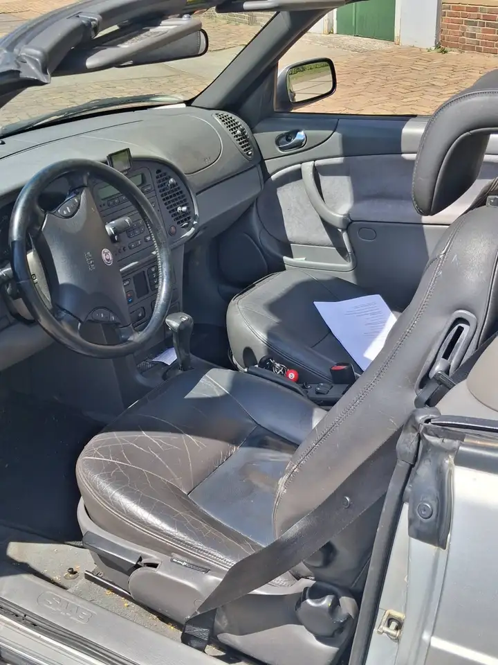 Saab 9-3 2.0t SE, foto 4