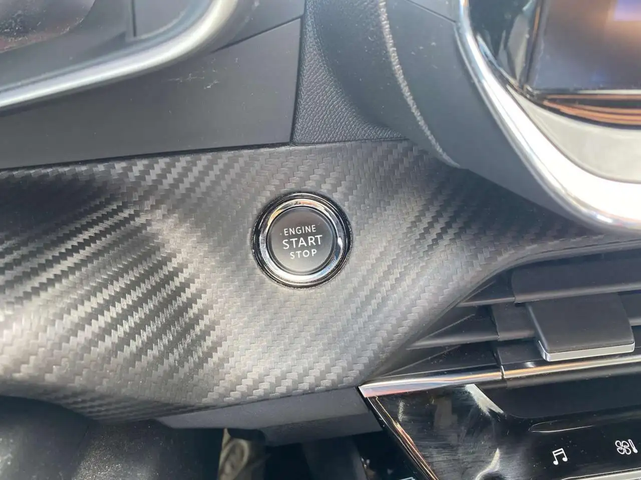 Peugeot 2008 2008 — photo 37