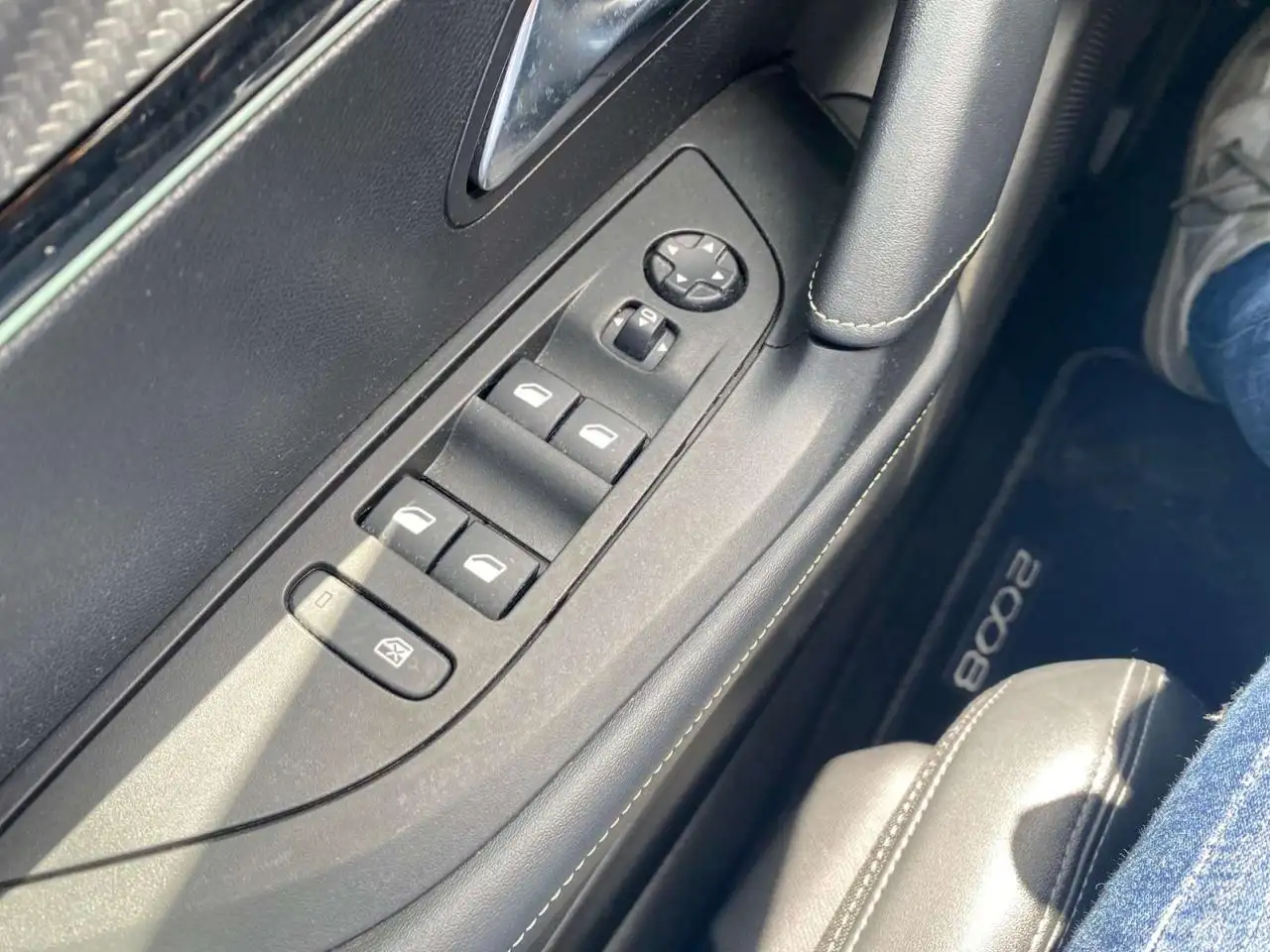 Peugeot 2008 2008 — photo 41