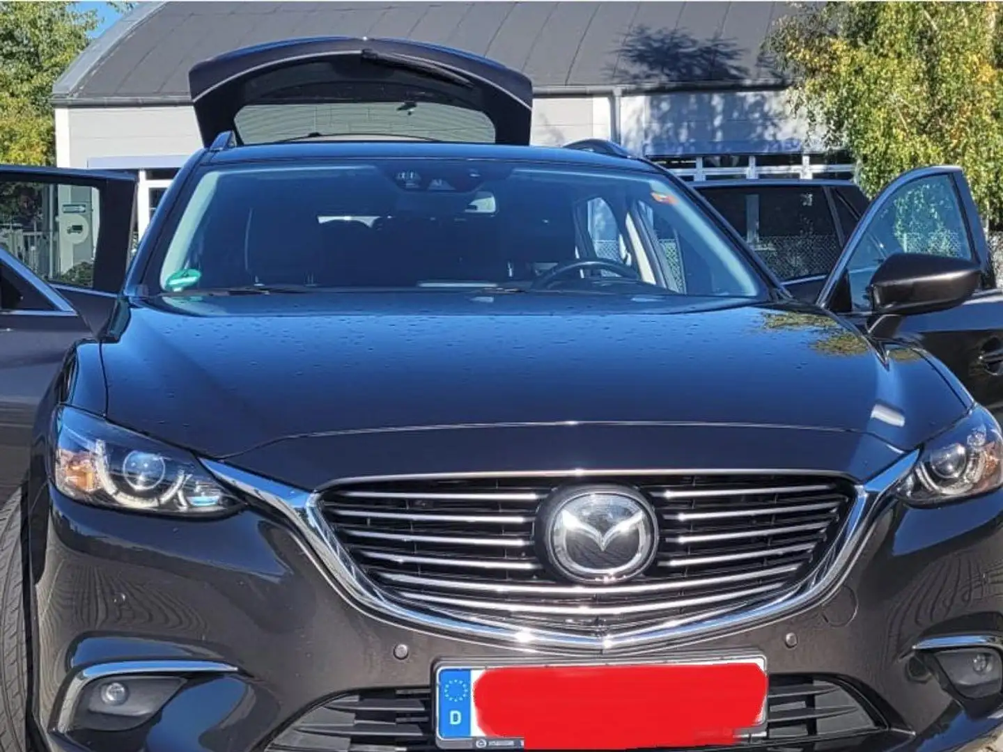 Mazda 6 6 Kombi SKYACTIV-D 175 Drive i-ELOOP Sports-Line Grau - 1