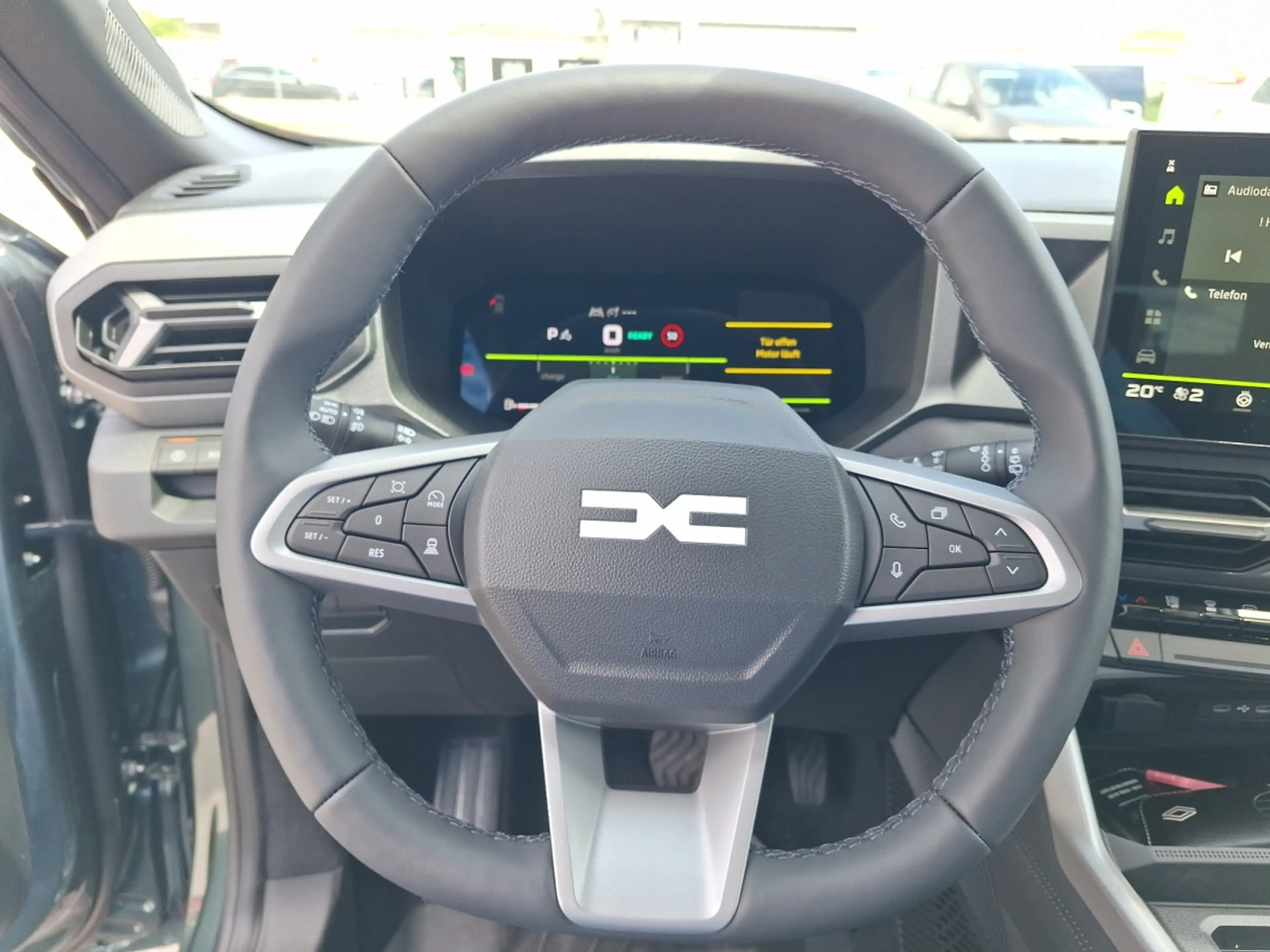 Dacia Bigster Journey Hybrid 155 — photo 12