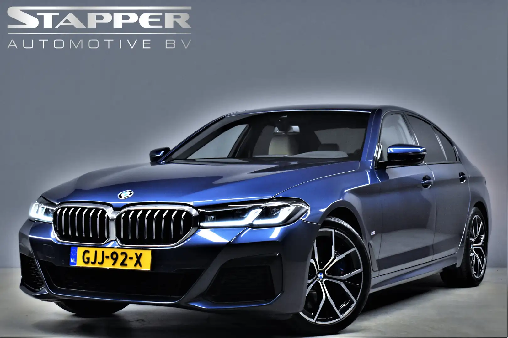 BMW 540 5-serie 540i 333pk 6-Cil Automaat M-Sport 1e Eig. Blu/Azzurro - 1