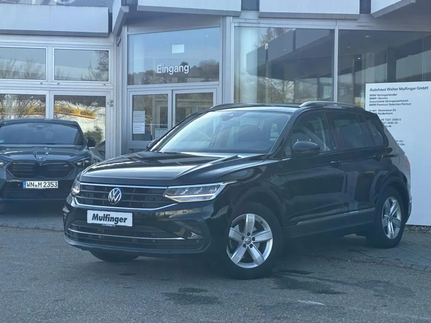 Volkswagen Tiguan 1.5 TSI ACTIVE Lenkradh.Navi AppleCar AHK Noir - 2