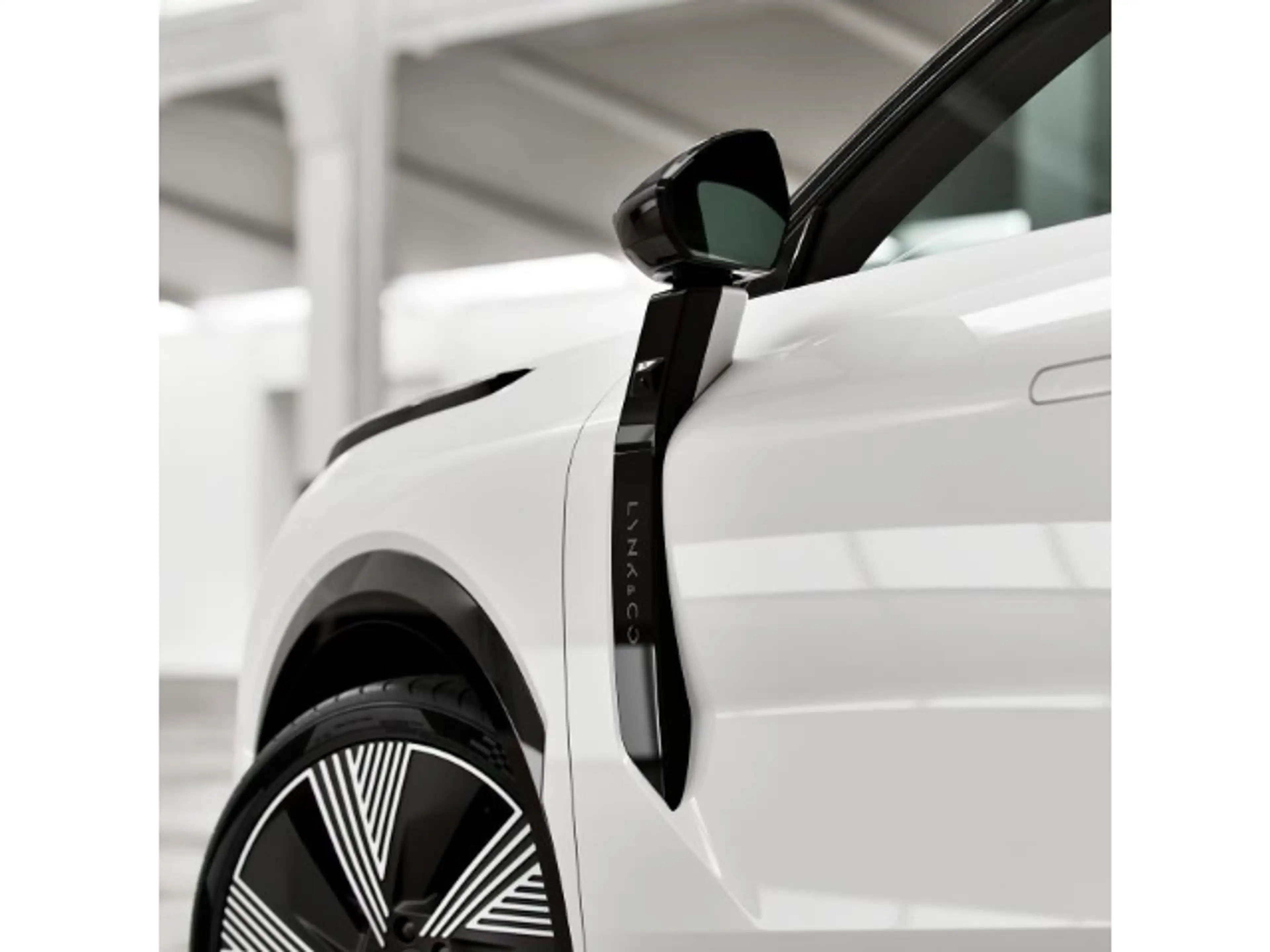 Lynk & Co 08 MORE / SHZ / Kamera / NAVI / ACC / LED / BARKAUF A — photo 8