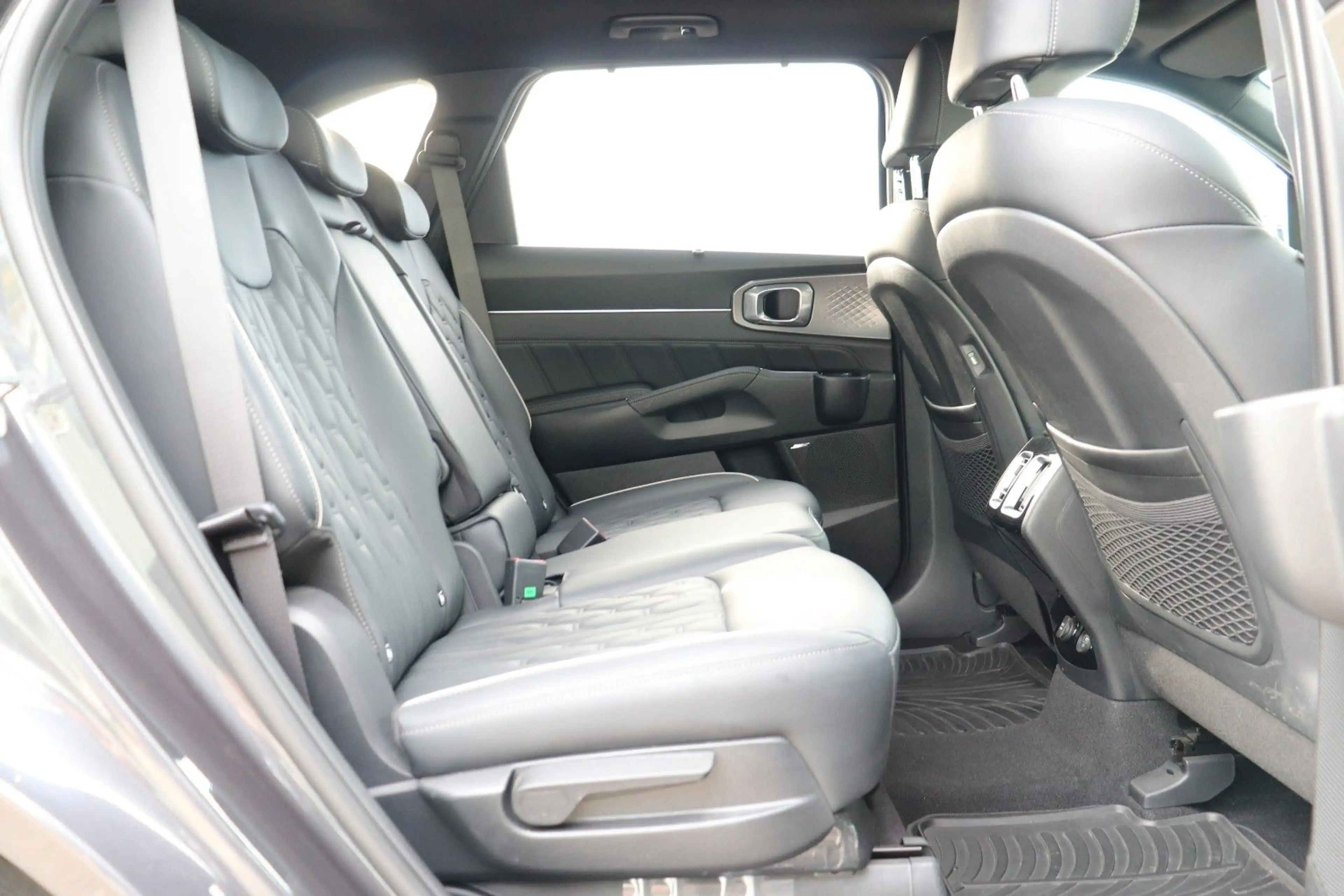 Kia Sorento Platinum 4WD, BOSE, AHK, SD — photo 13