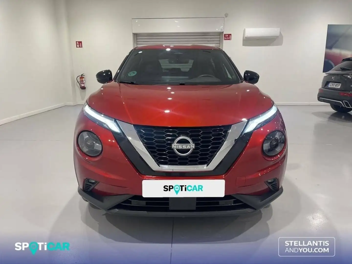 Nissan Juke DIG-T 86 kW (117 CV) 6 M/T N-CONNECTA Rood - 2
