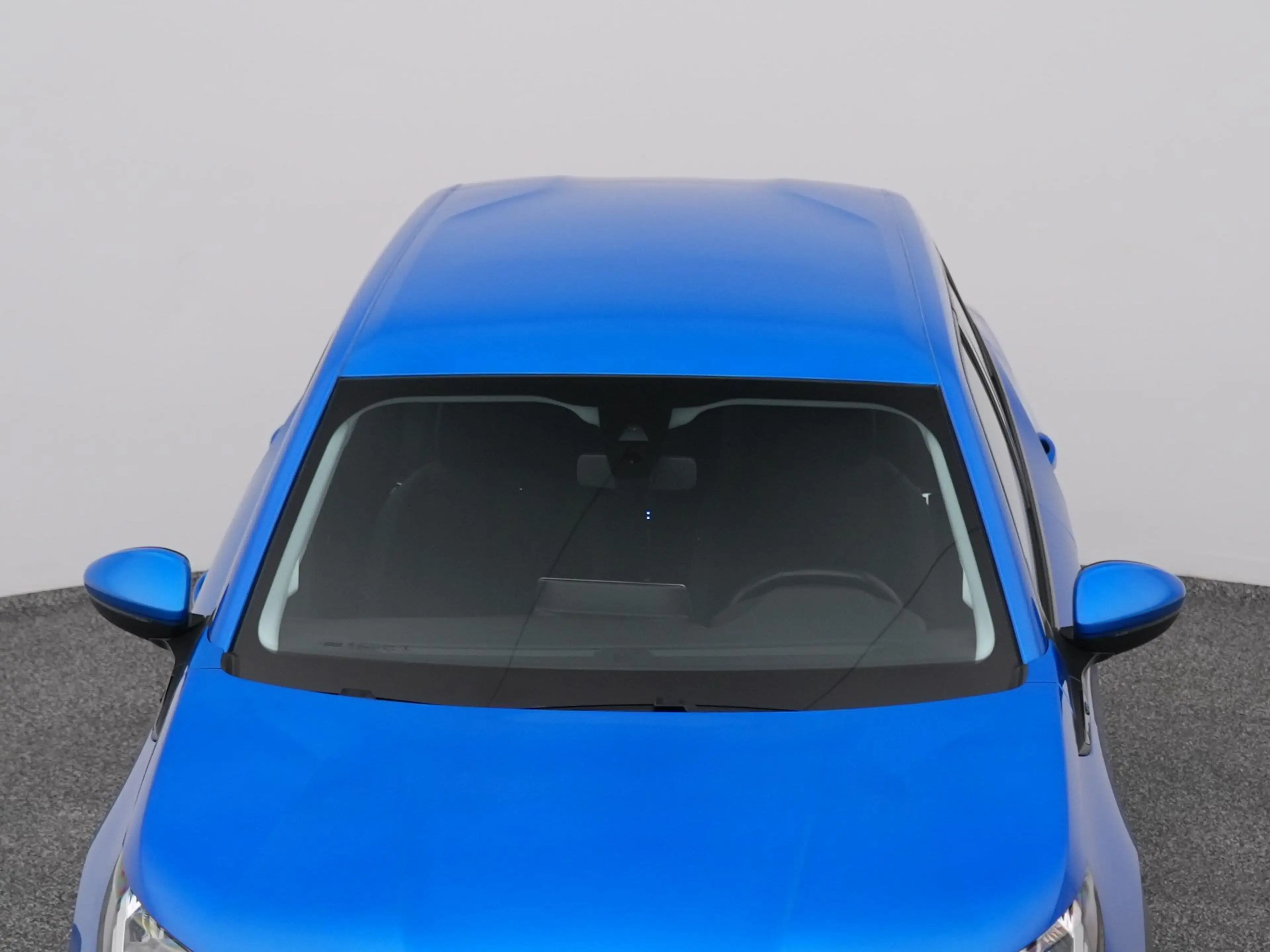 Peugeot e-2008 EV Active 50 kWh | NAVI | CARPLAY — photo 33