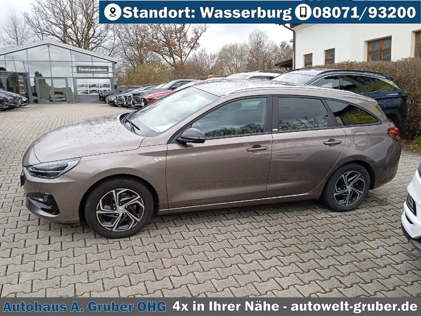 Hyundai i30 Kombi 1.0 T-GDI 48V-Hybrid Intro +AHK +8fach Beige - 2