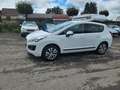 Peugeot 3008 Active, 8-fach bereift Weiß - thumbnail 2