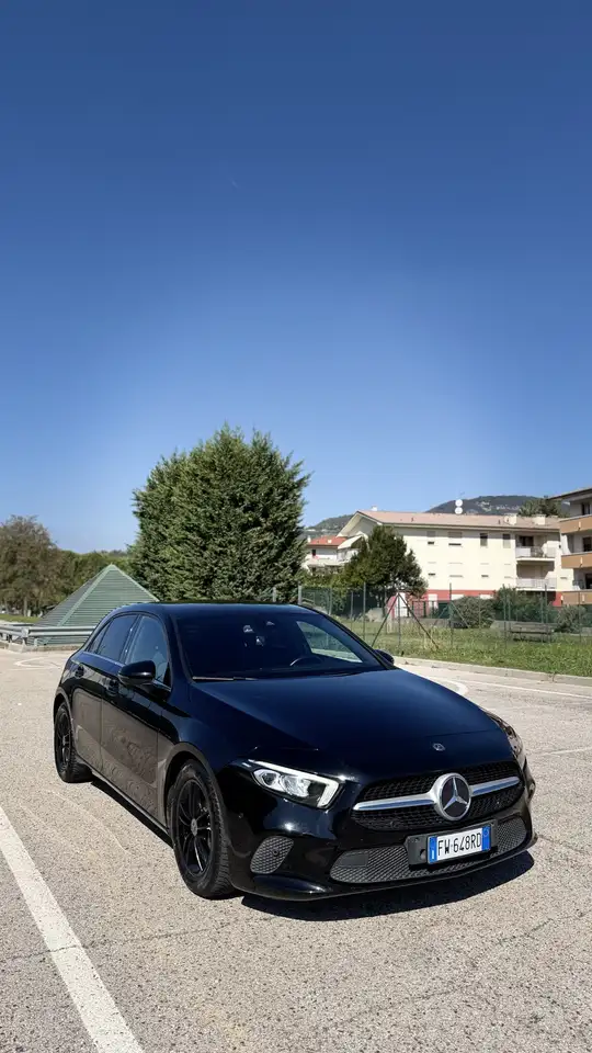Mercedes-Benz A 180