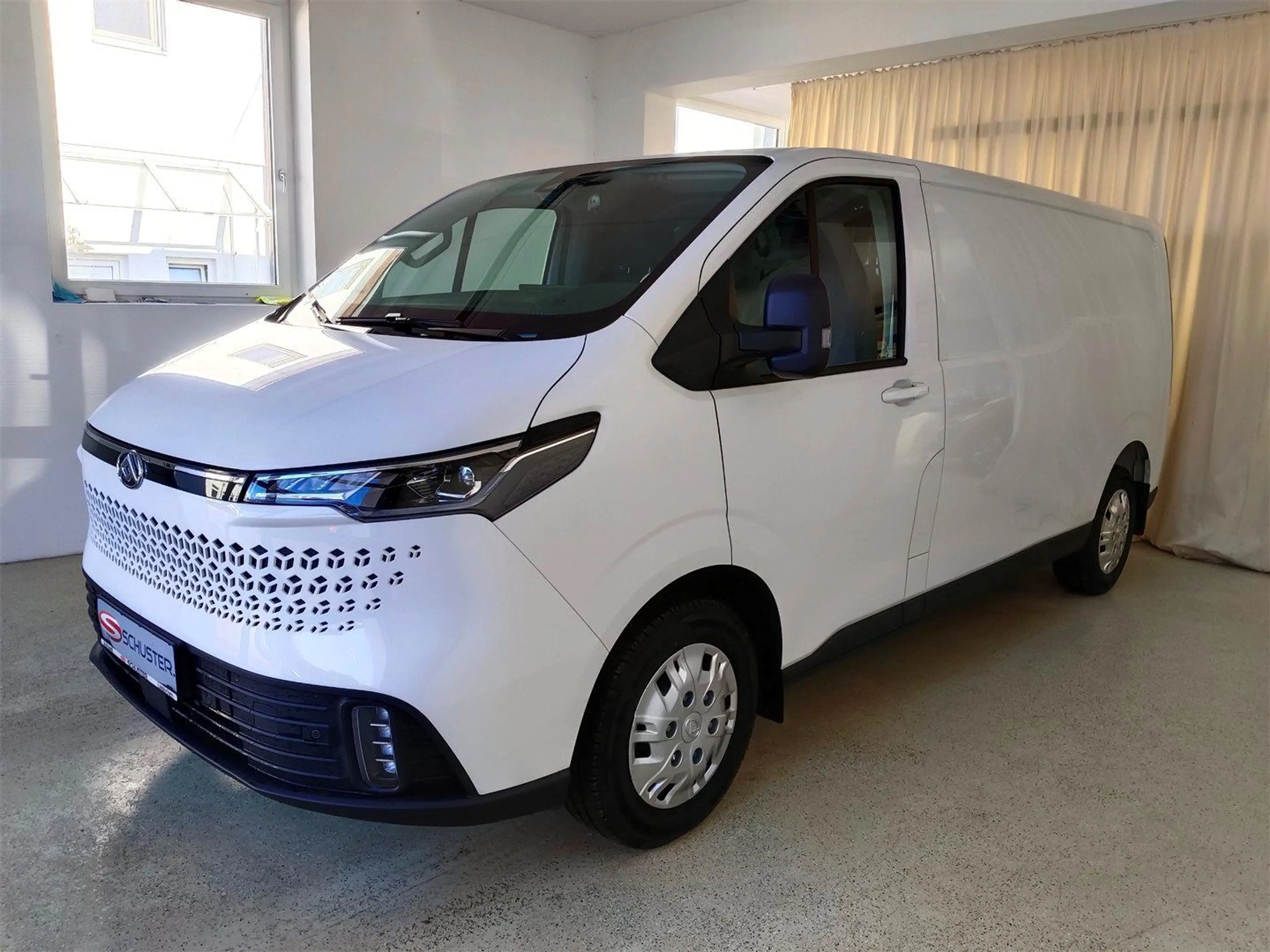 Maxus Deliver 7 *L2H1* — photo 3