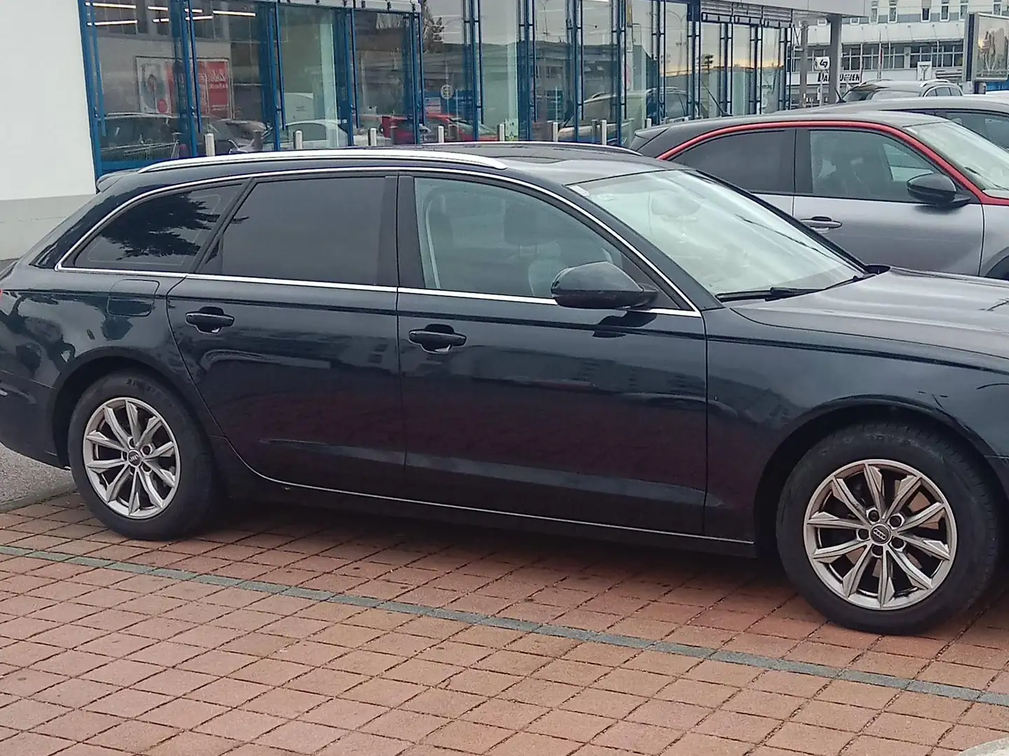Audi A6 A6 Avant 2.0 TDI DPF multitronic sport selection Blau - 2