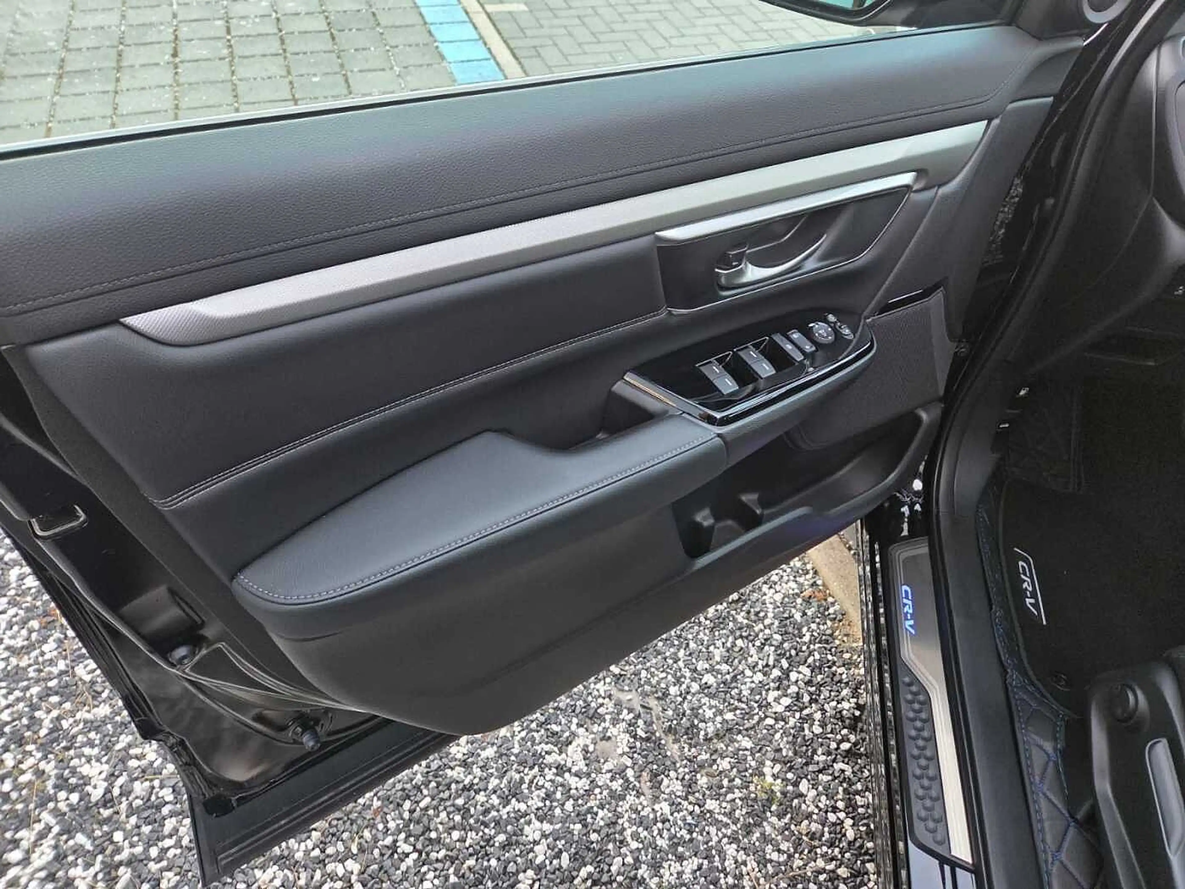 Honda CR-V Hybrid e:HEV 2.0 i-MMD 4WD Lifestyle — photo 21