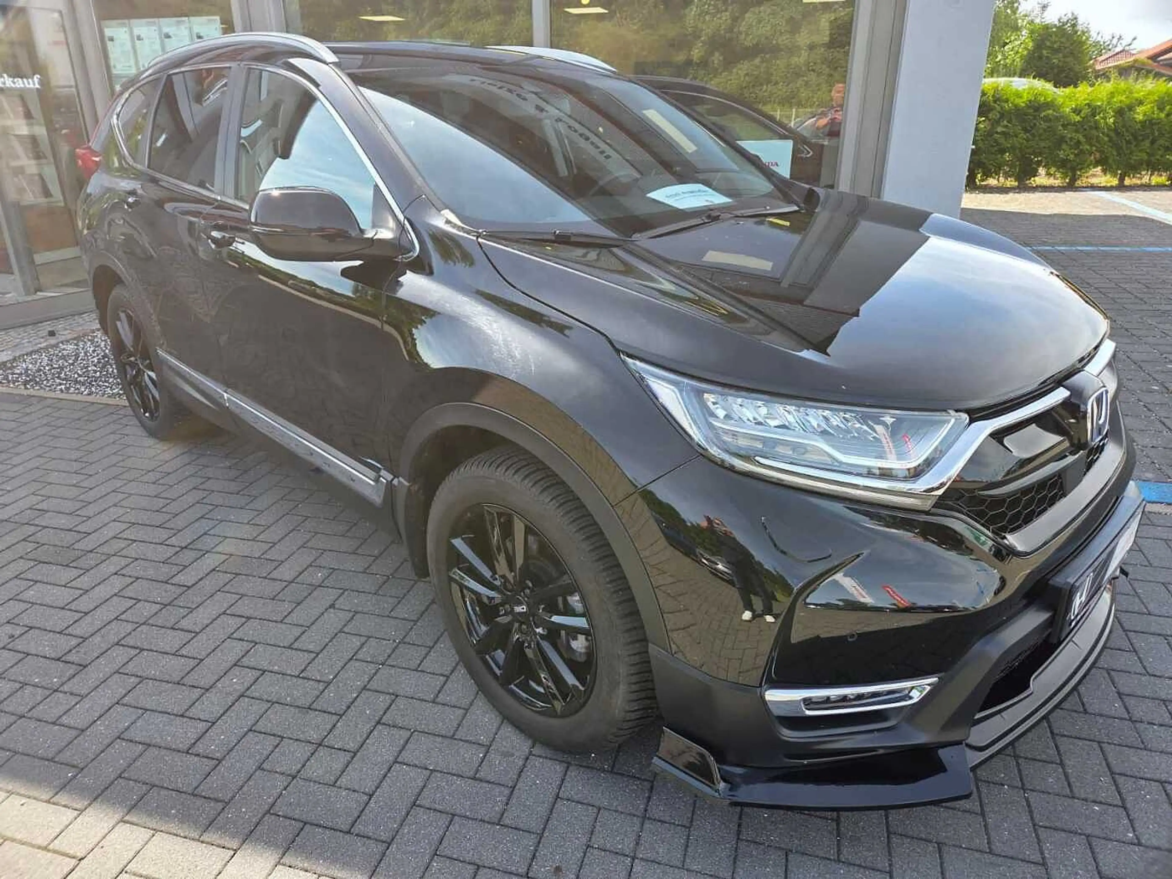 Honda CR-V Hybrid e:HEV 2.0 i-MMD 4WD Lifestyle — photo 2