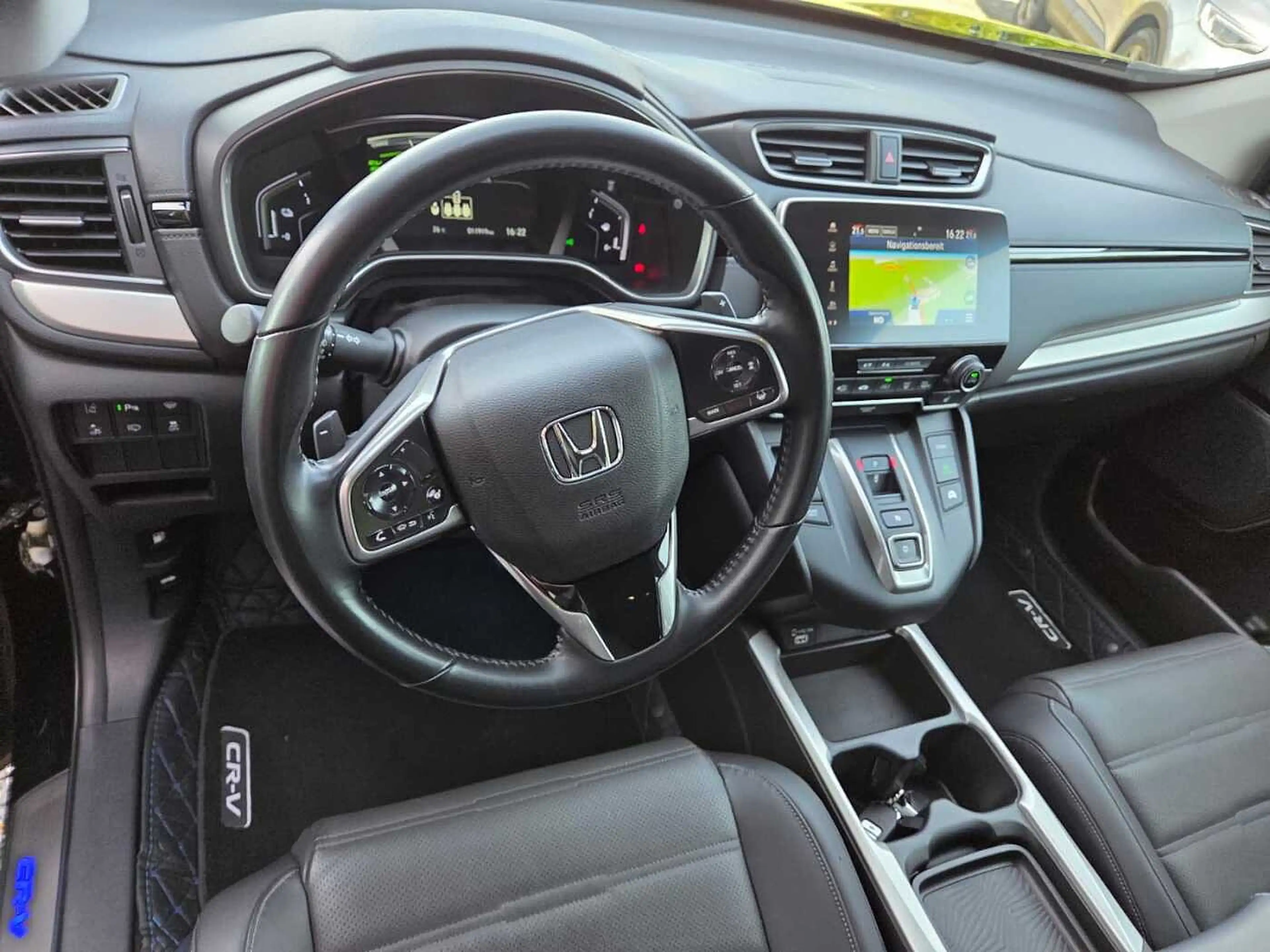 Honda CR-V Hybrid e:HEV 2.0 i-MMD 4WD Lifestyle — photo 22