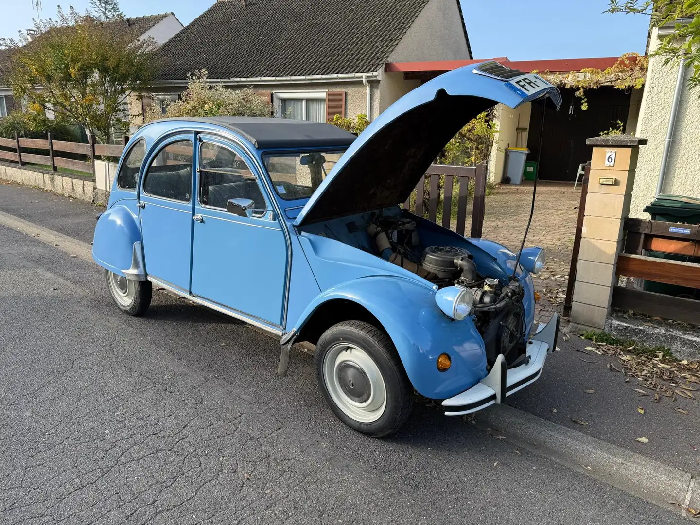 Citroen 2CV Bleu - 2