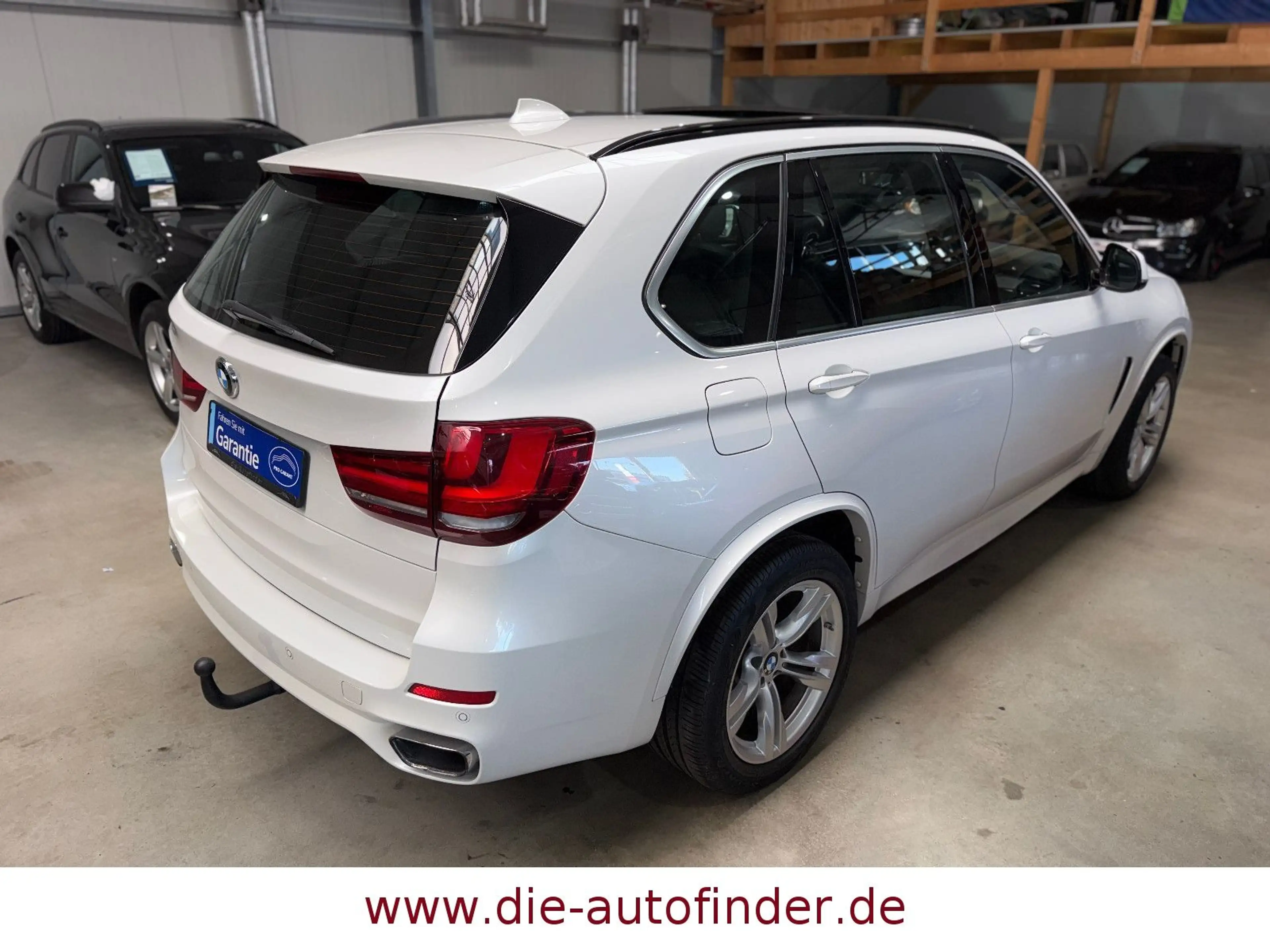 BMW X5 xDrive35i M-Paket LED,Navi,ACC,AHK,360°Pano.. — photo 11