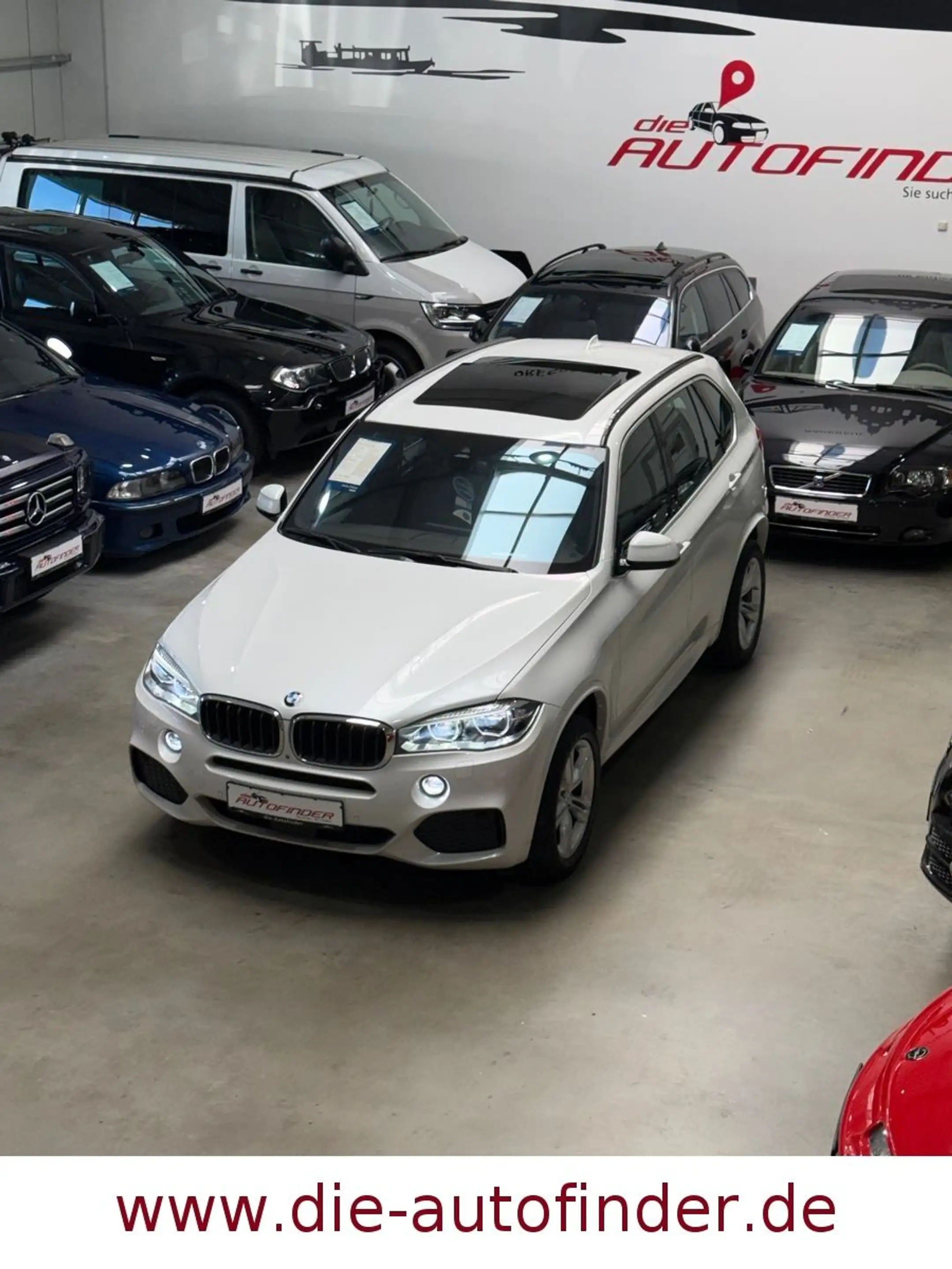 BMW X5 xDrive35i M-Paket LED,Navi,ACC,AHK,360°Pano.. — photo 4
