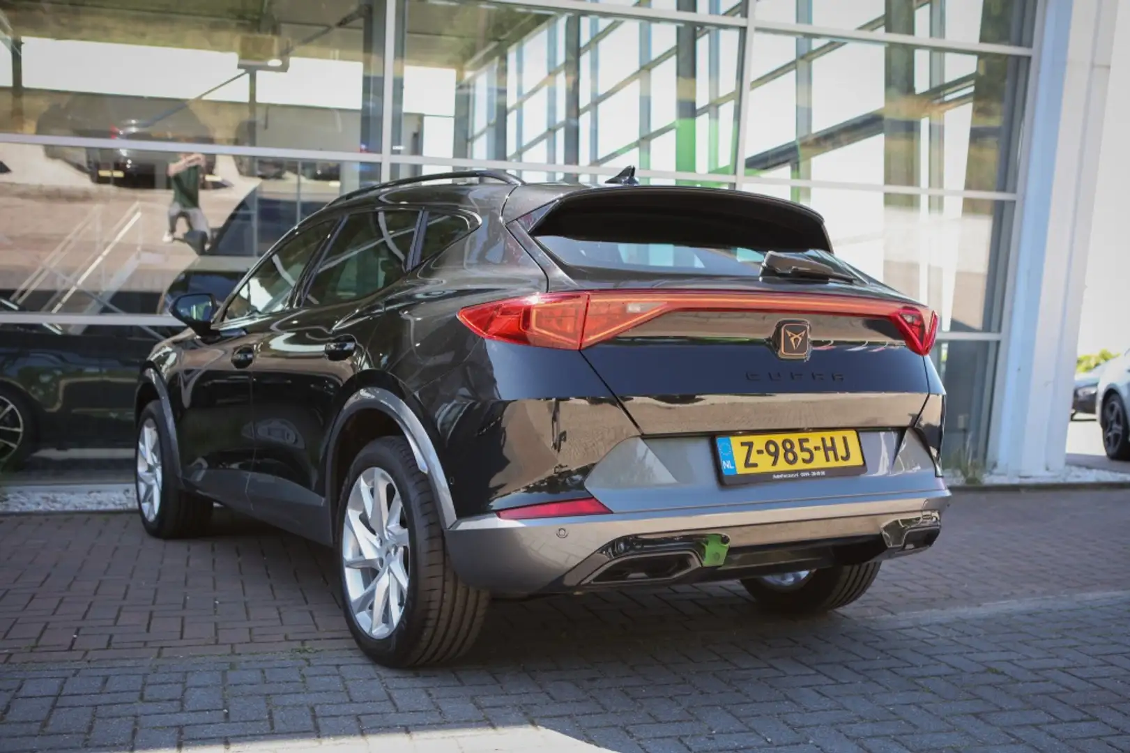 CUPRA Formentor 1.5 TSI DSG Zwart - 2
