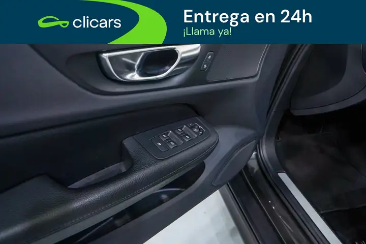 Volvo S60 2022, foto 19