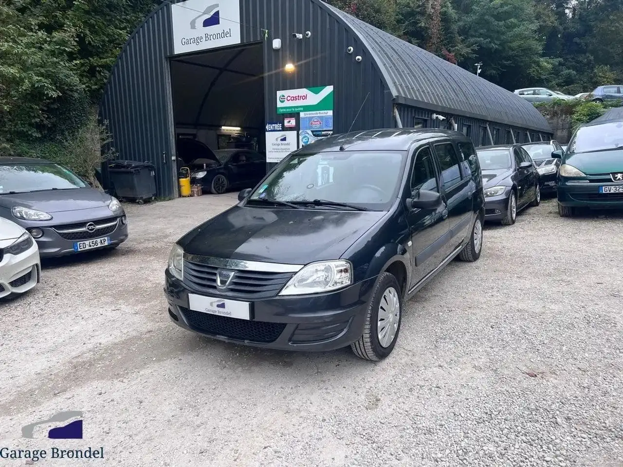 Dacia Logan MCV 1.6 i 84cv 1Ã¨re Main 7pl