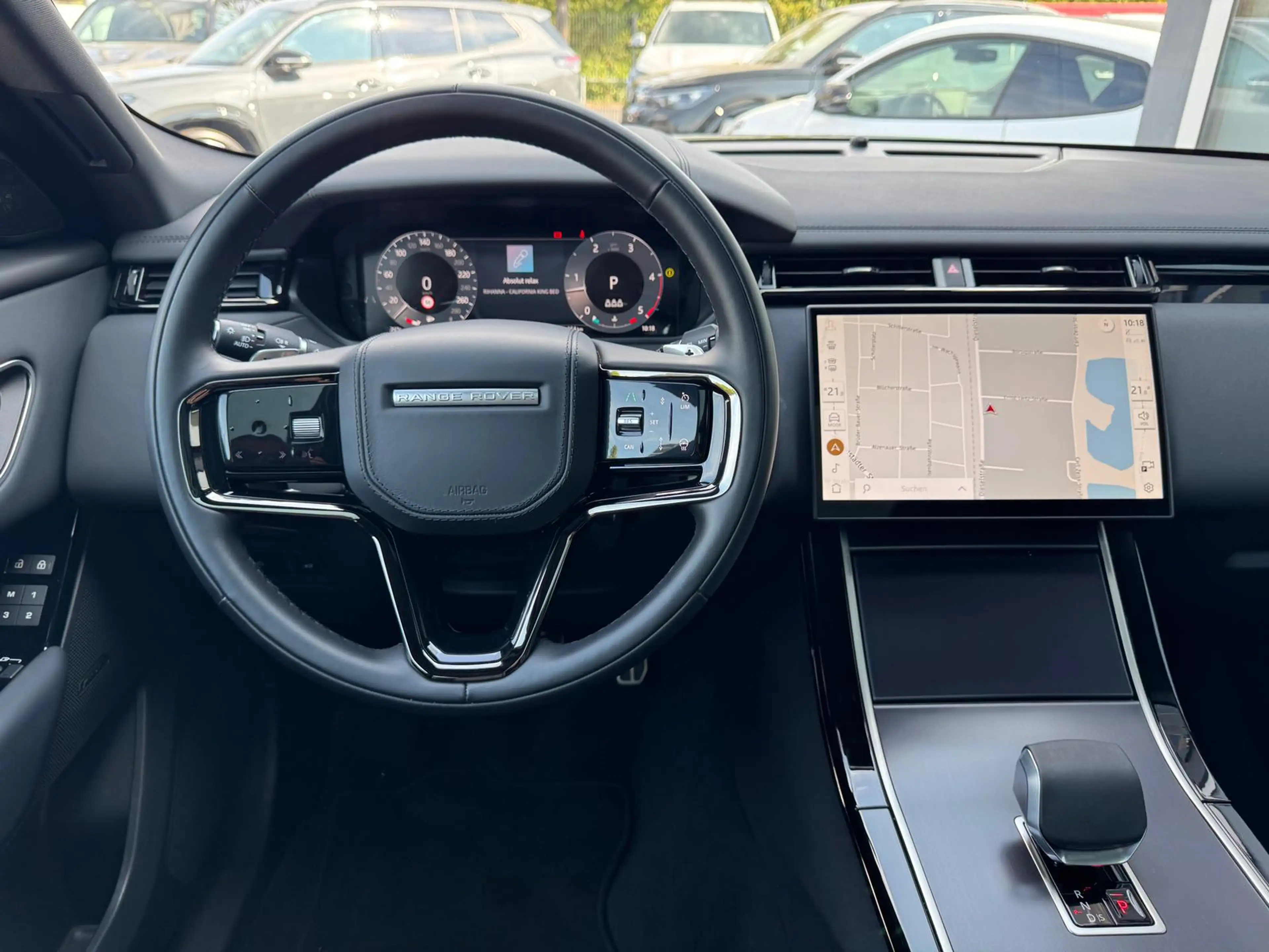 Land Rover Range Rover Velar D300 Autobiography — photo 12