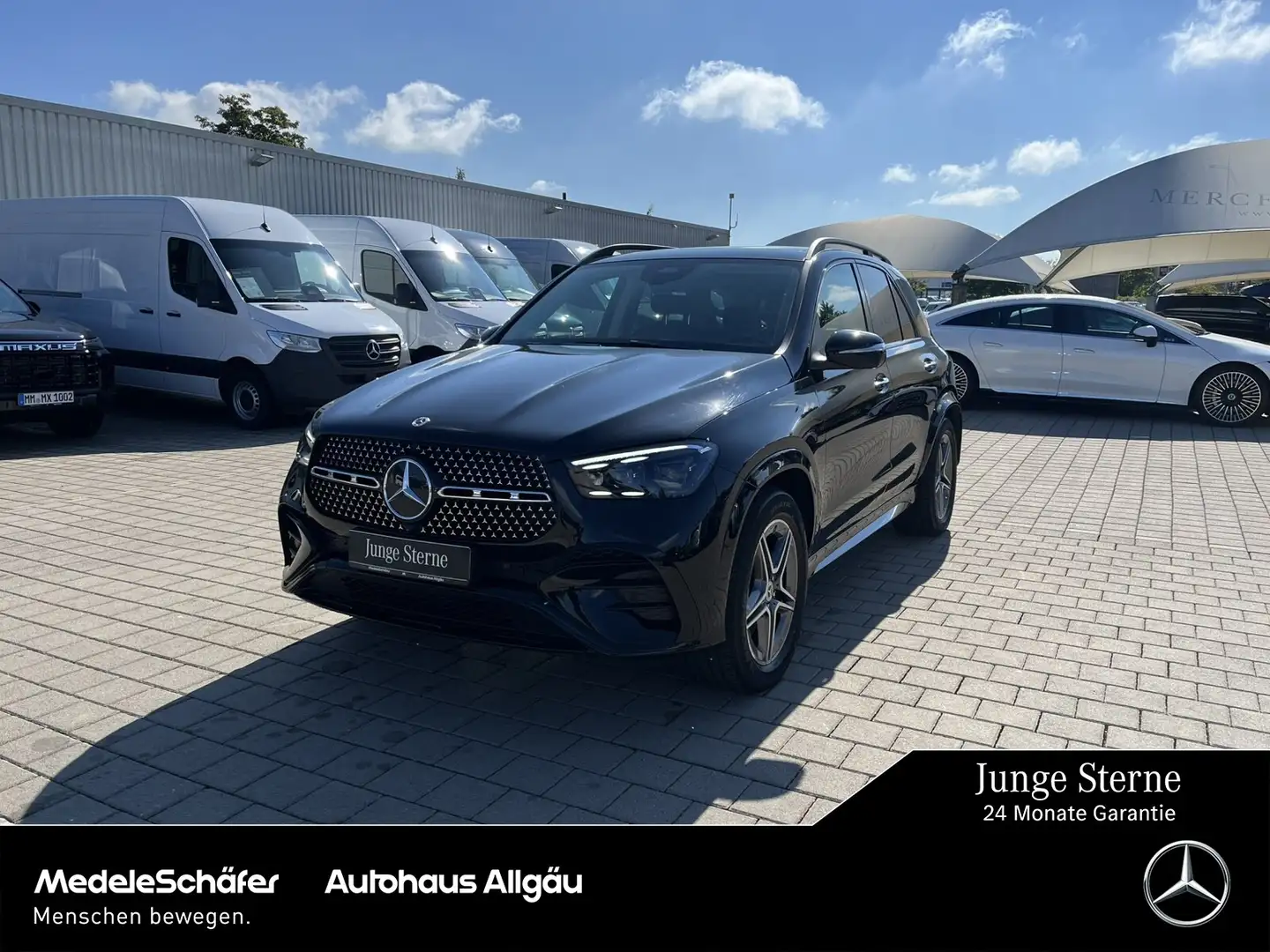Mercedes-Benz GLE 300 GLE 300 d 4M AMG Premium Airmatic AHK NAPPA Pano Schwarz - 1