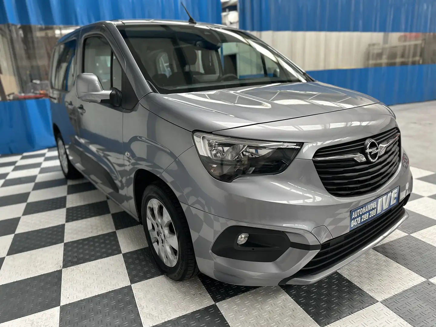 Opel Combo Life 1.2 T L1H1 Edition S/S (EU6.2) **7-PLAATSEN** Gris - 2