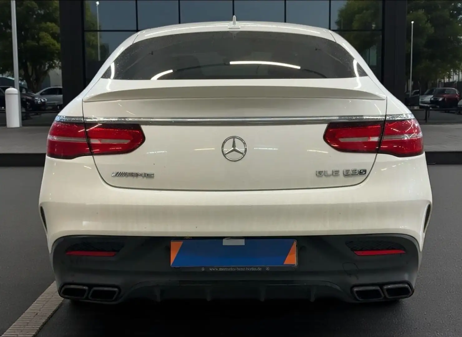 Mercedes-Benz GLE 63 AMG Coupé 4MATIC/22-ZOLL/360/H&K/SportAGA Weiß - 2