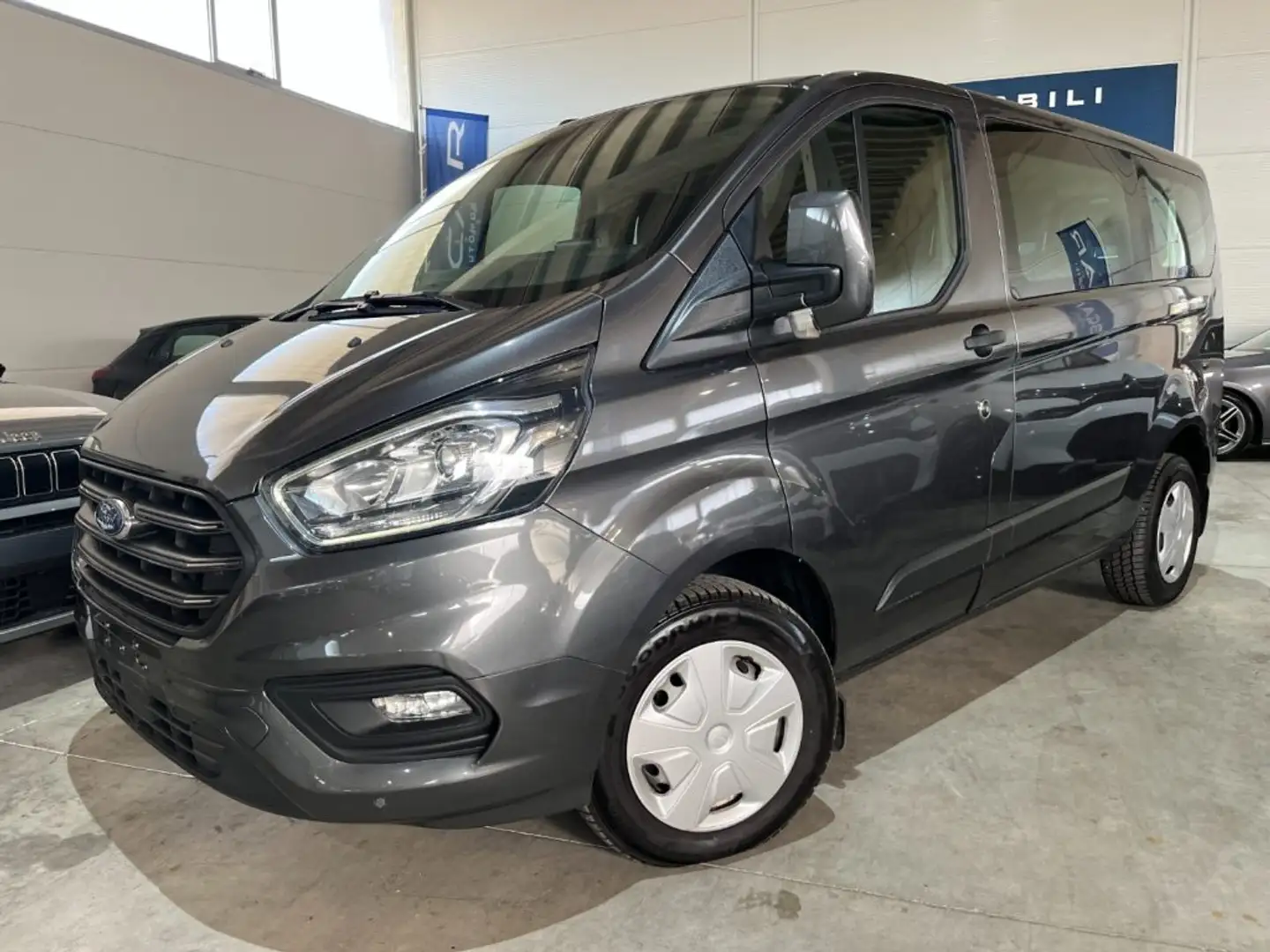 Ford Tourneo Custom 2.0D 130CV Combi Trend 9 POSTI CAR PLAY/PARK PLUS Gris - 1