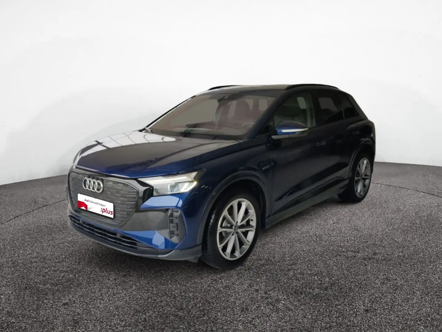 Audi Q4 e-tron 45 e-tron Blau - 2