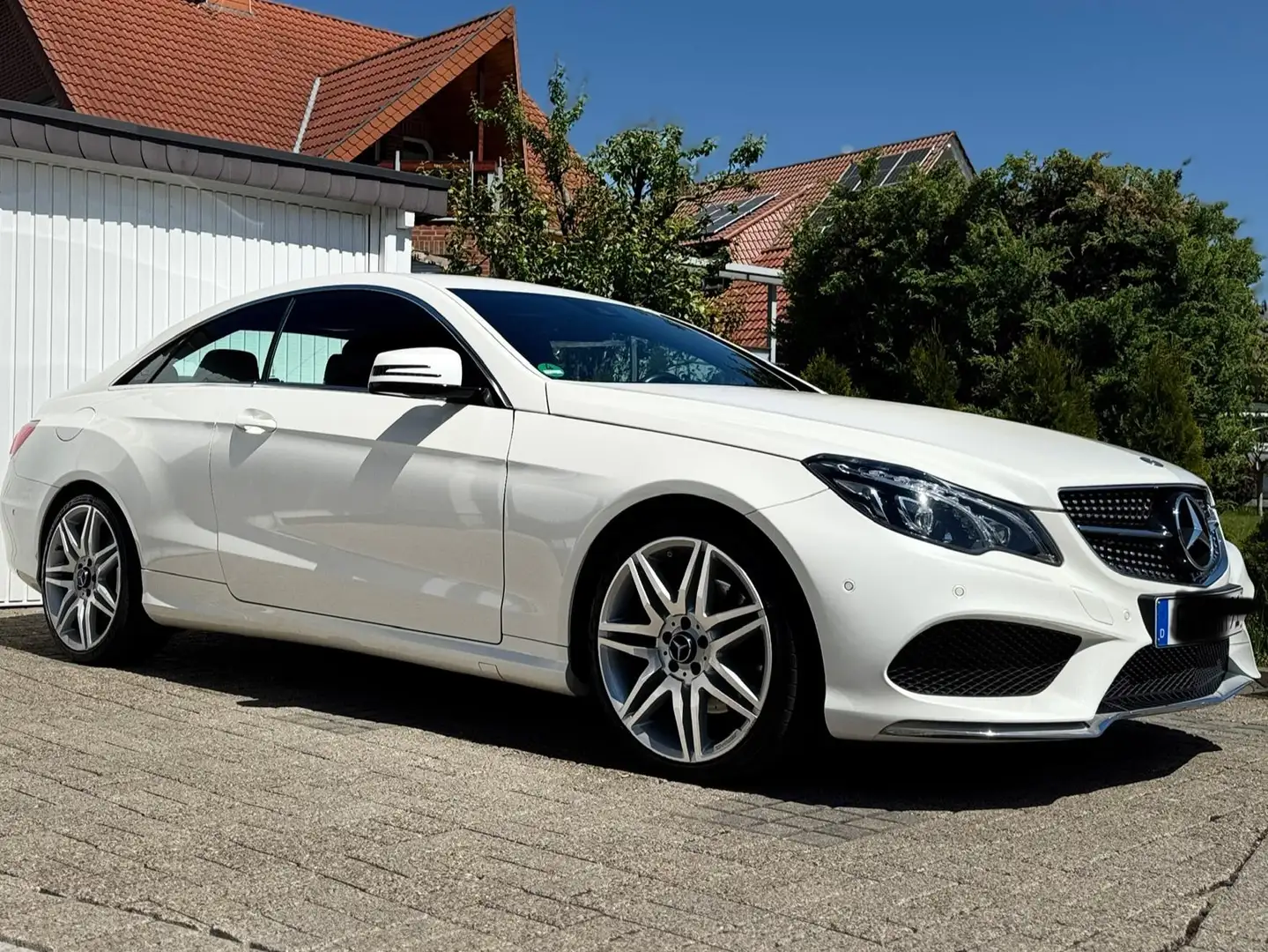 Mercedes-Benz E 250 E-Klasse Coupe Amg Paket Weiß - 2