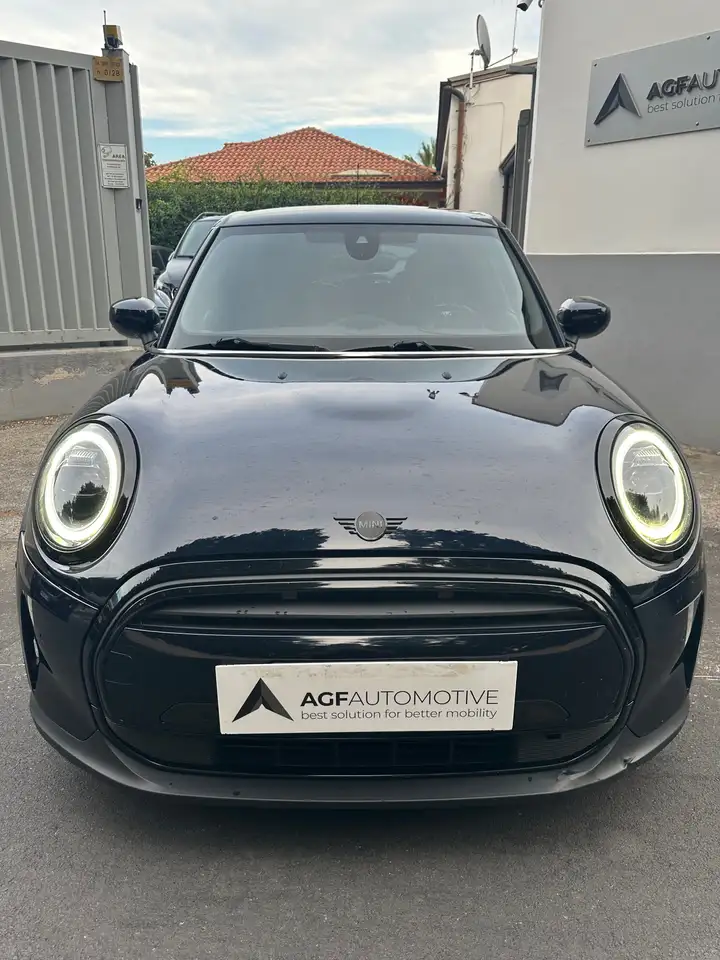 MINI Cooper IV F55 2021 5p 1.5 Resolute auto