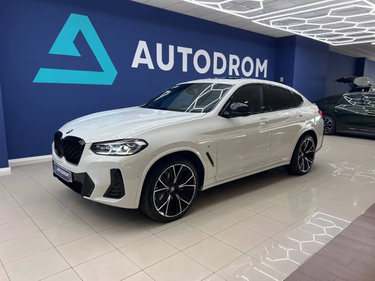 BMW X4 xDrive 20dA Wit - 1